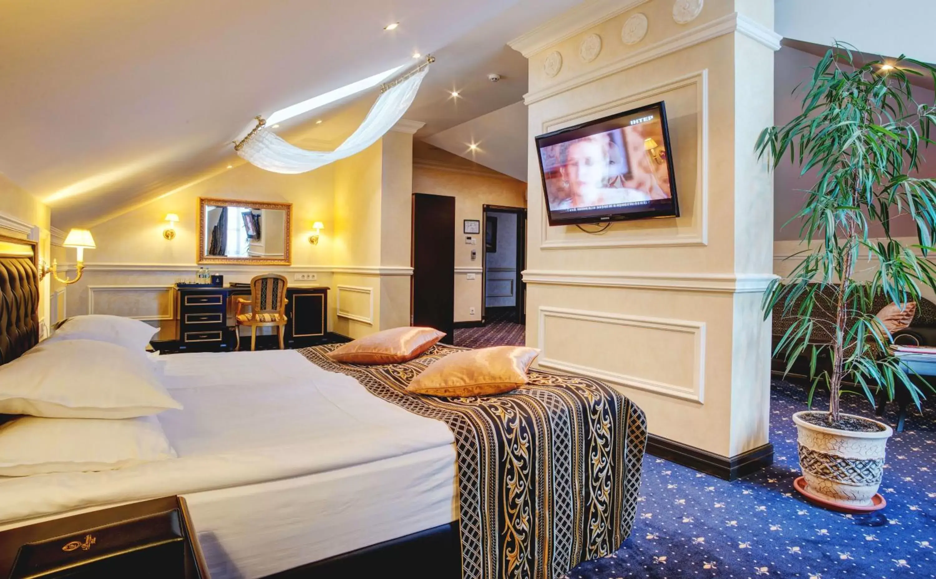 Suite with Balcony - single occupancy in Villa Le Premier - Maestro Suite with Balcony - single occupancy in Villa Le Premier - Maestro