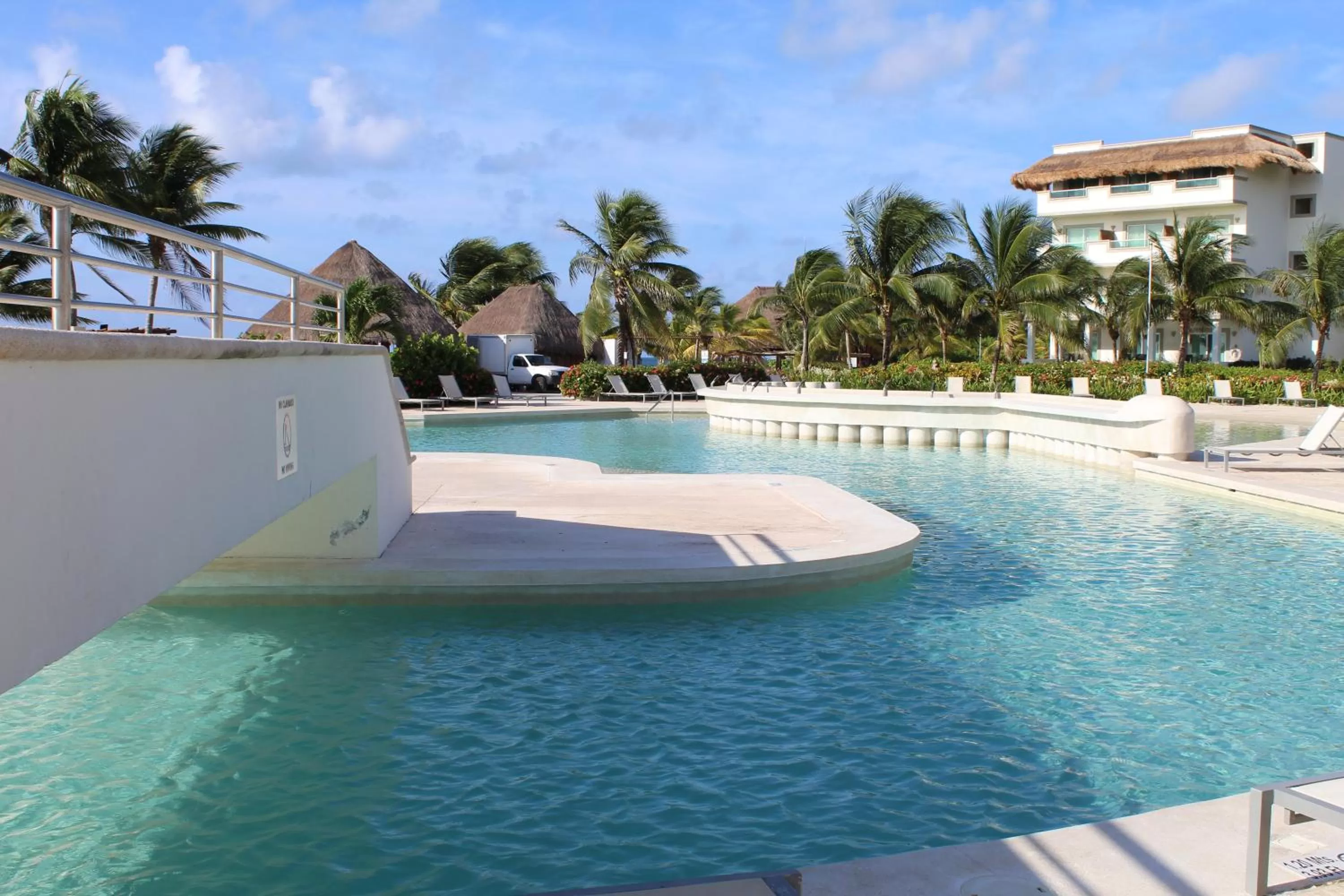 Swimming pool in BlueBay Grand Esmeralda-All Inclusive