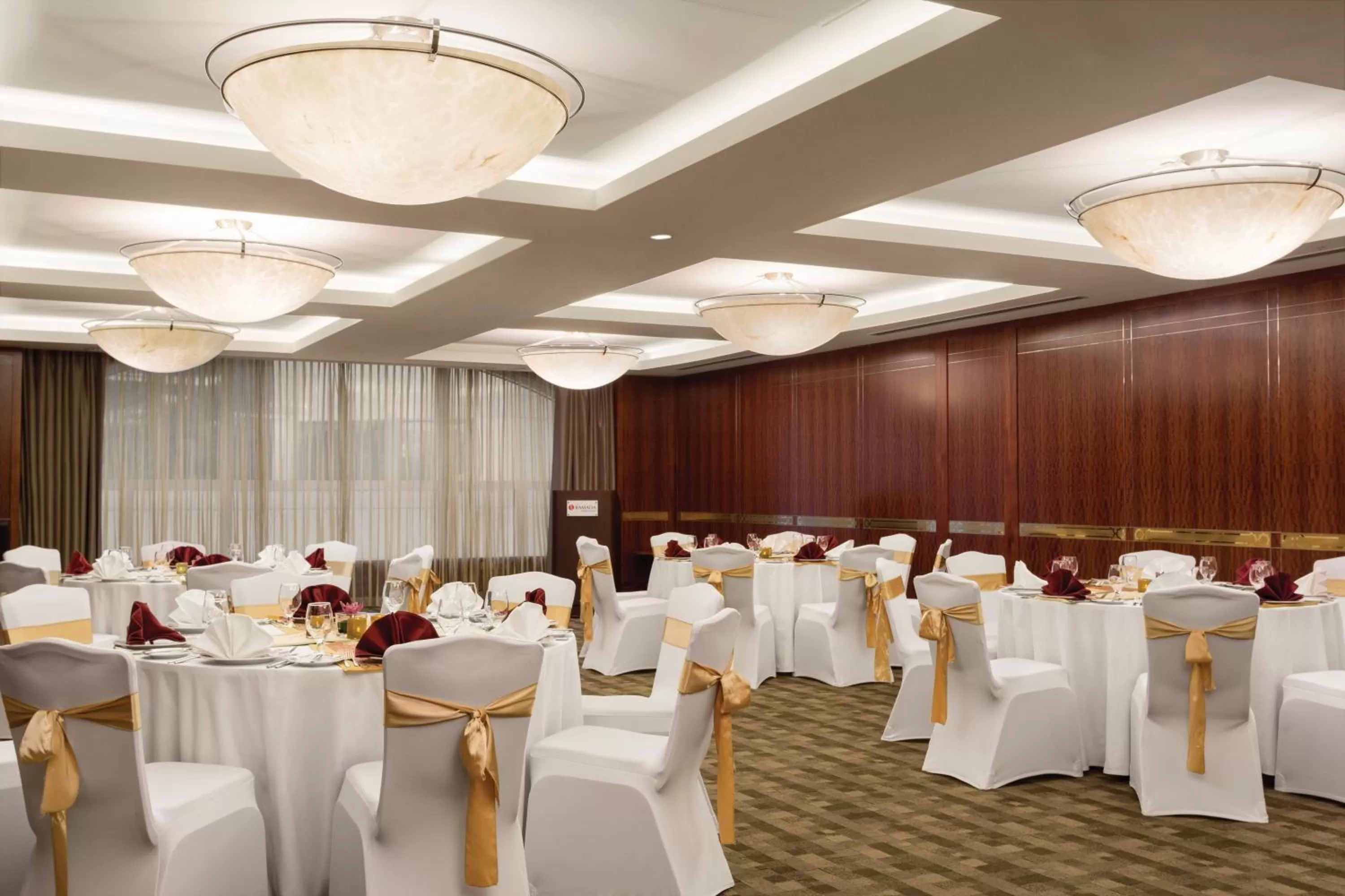 Meeting/conference room in Crowne Plaza - Dubai Jumeirah by IHG
