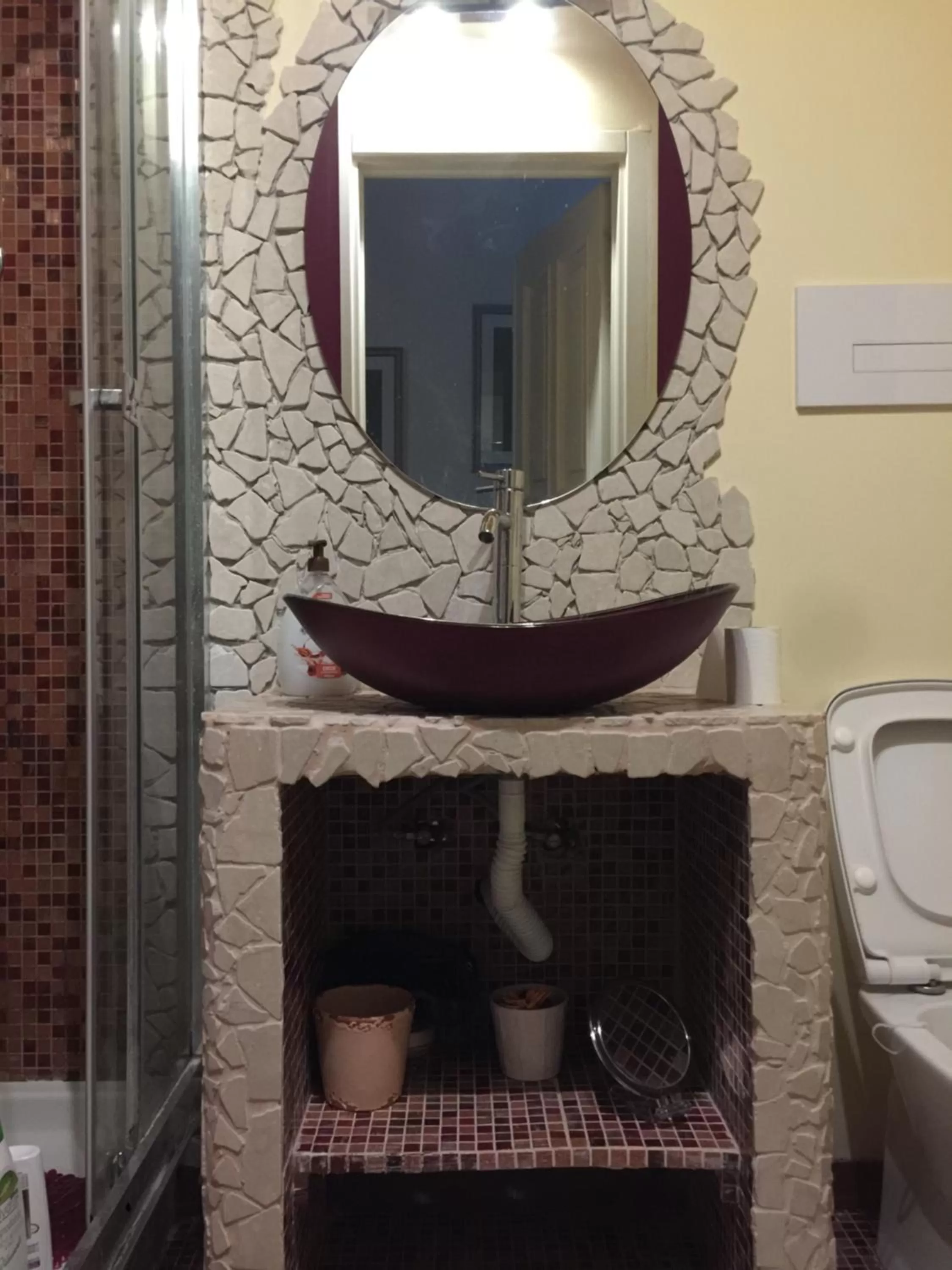 TV/Entertainment Center in The Incantation Guest House