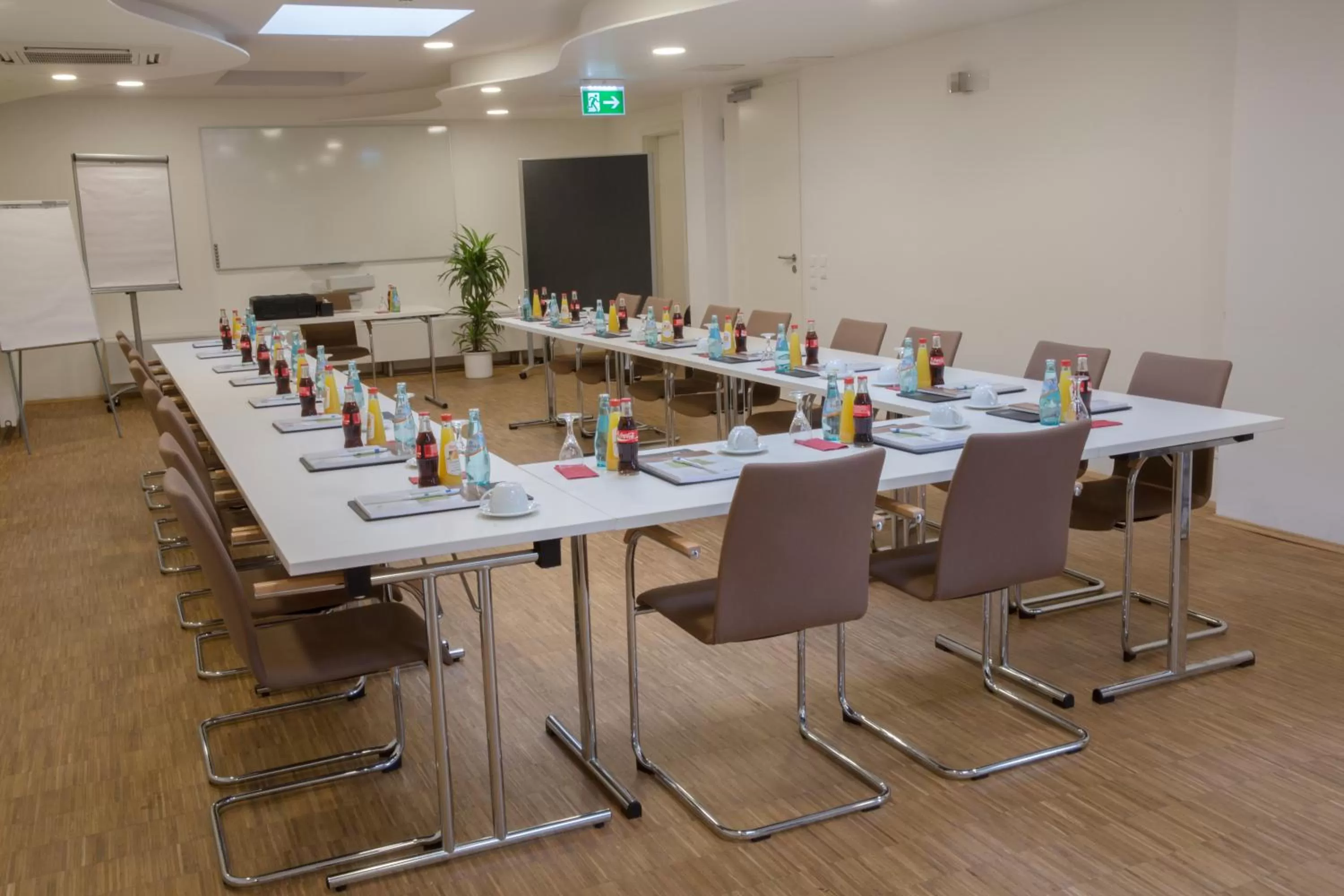 Meeting/conference room in Trip Inn Goethe Hotel Messe