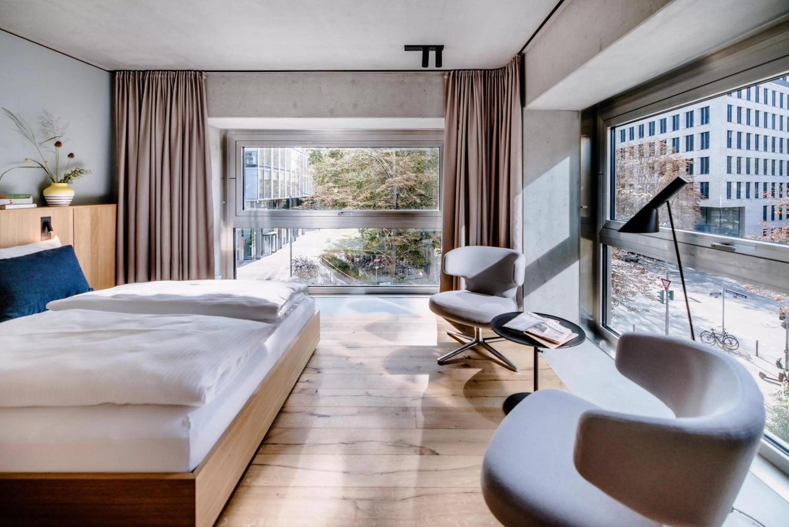 Photo of the whole room, Bed in THE FLAG West M.