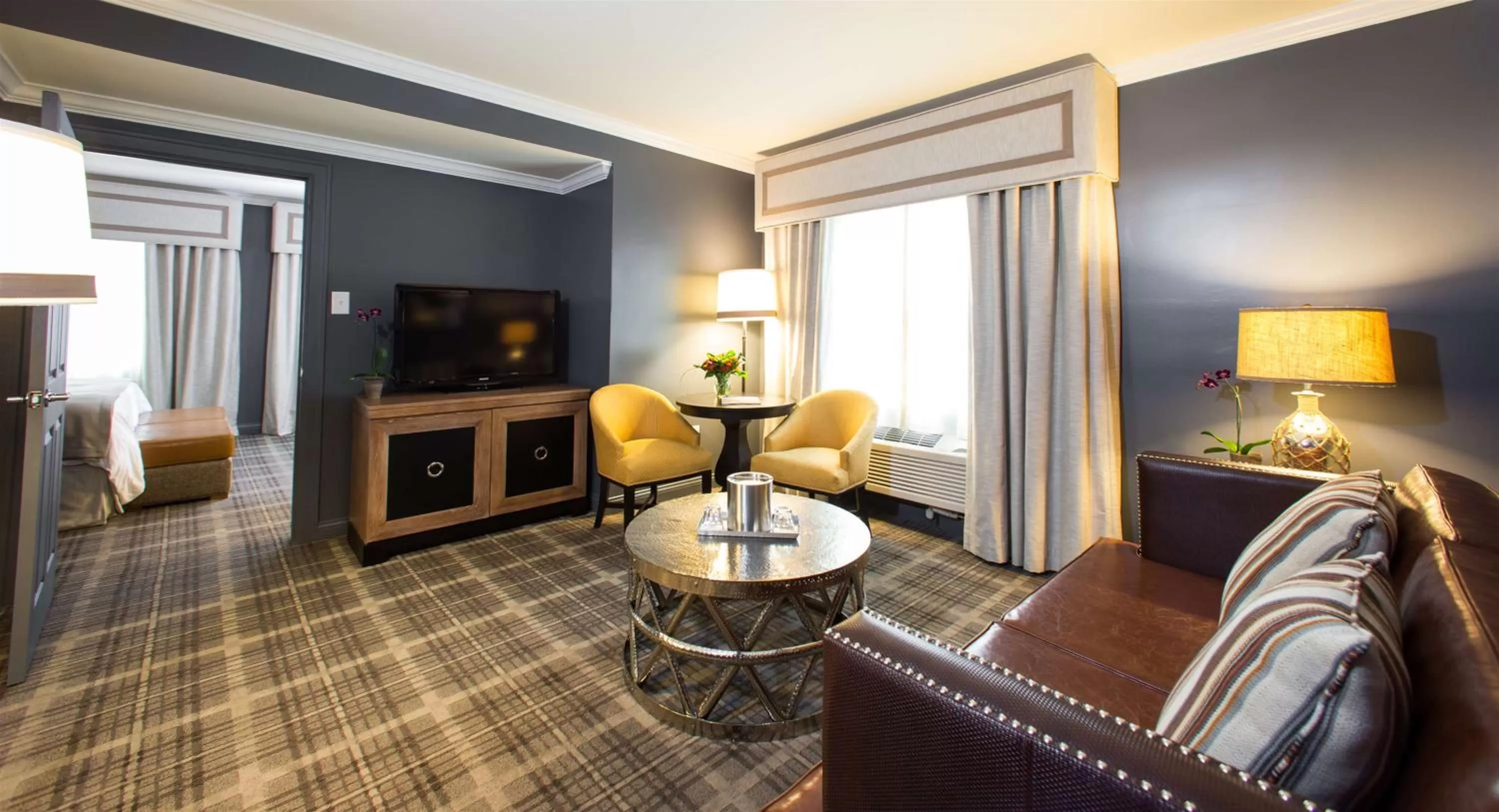 Living room in The Campbell House Lexington, Curio Collection by Hilton