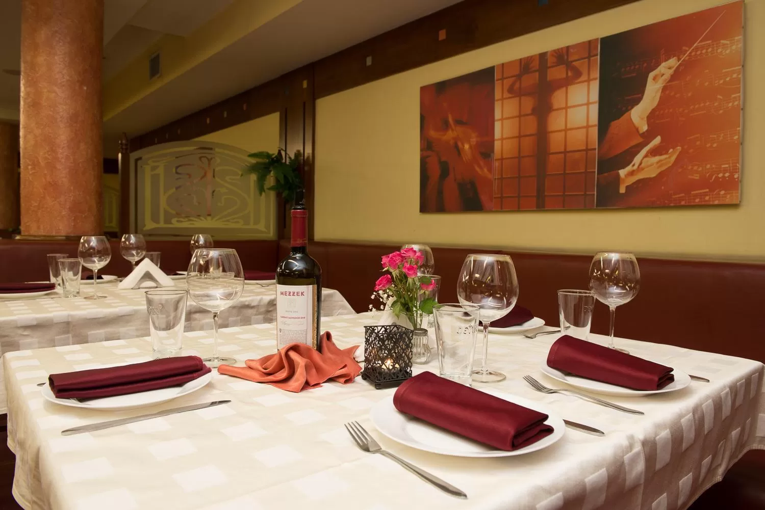 Restaurant/places to eat in Sveta Sofia Hotel