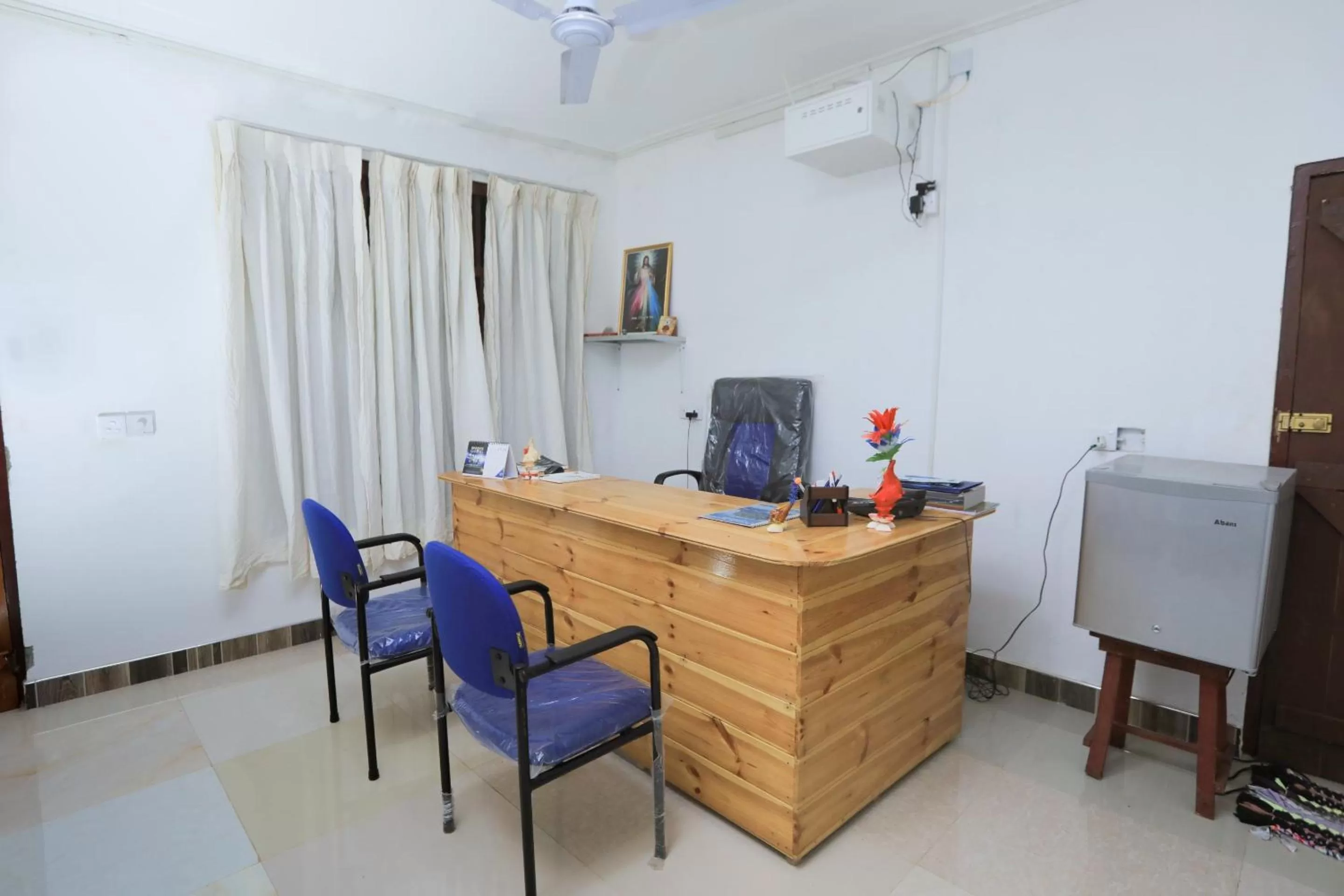 Lobby or reception, TV/Entertainment Center in Trinco Star Cabana