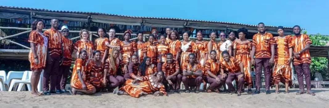 Property building in CASE de ROBINSON