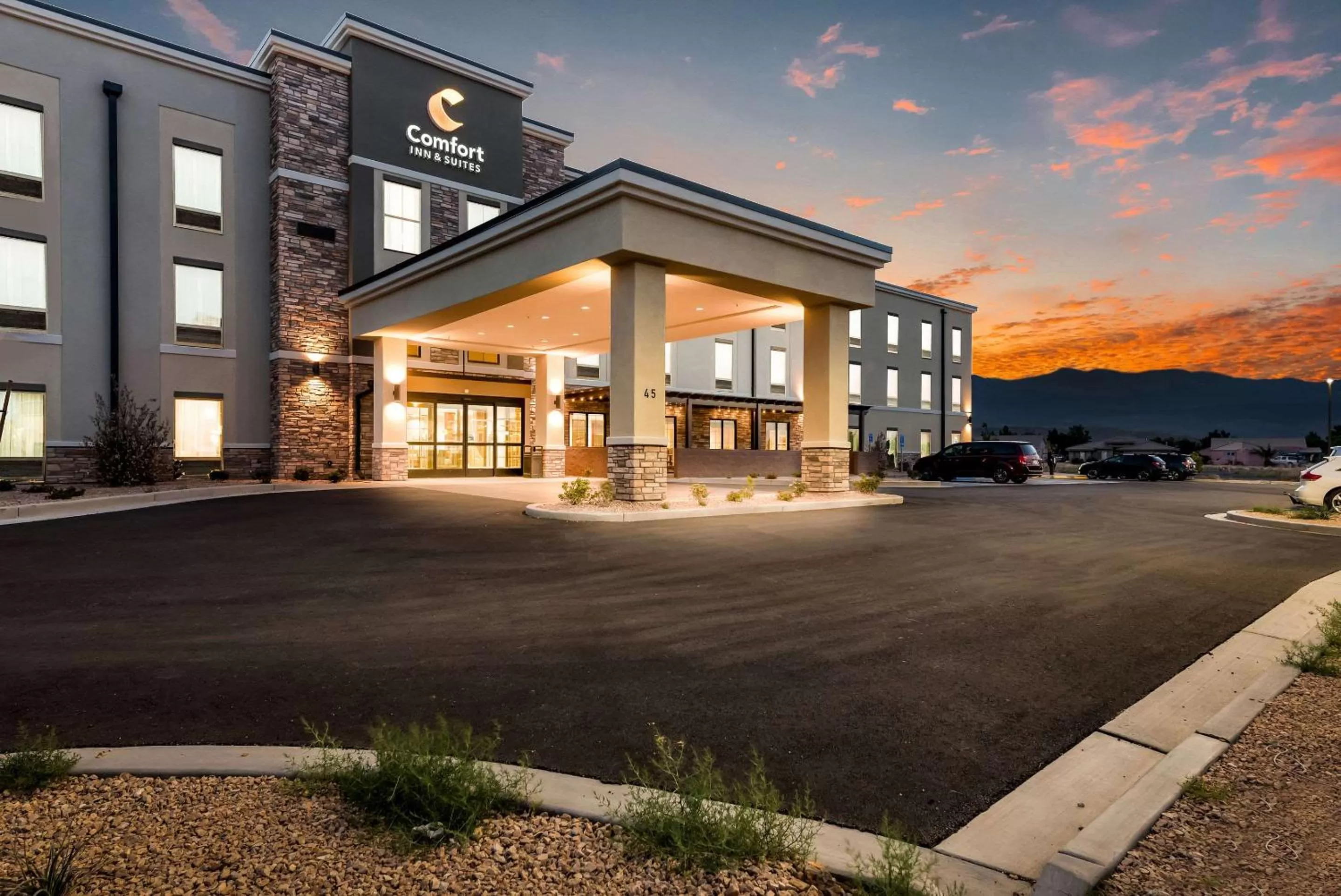 Property building in Comfort Inn & Suites Zion Park Area