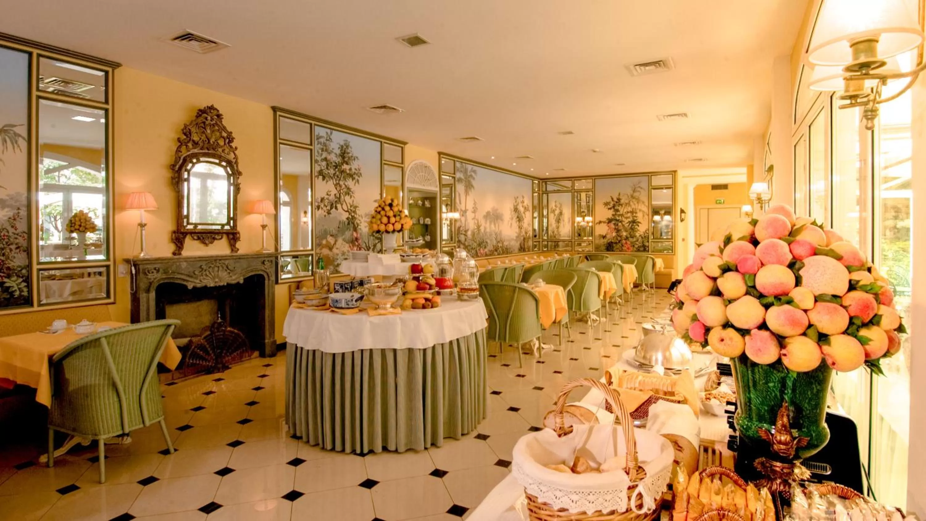 Restaurant/places to eat in Hotel Victoria & Iside Spa