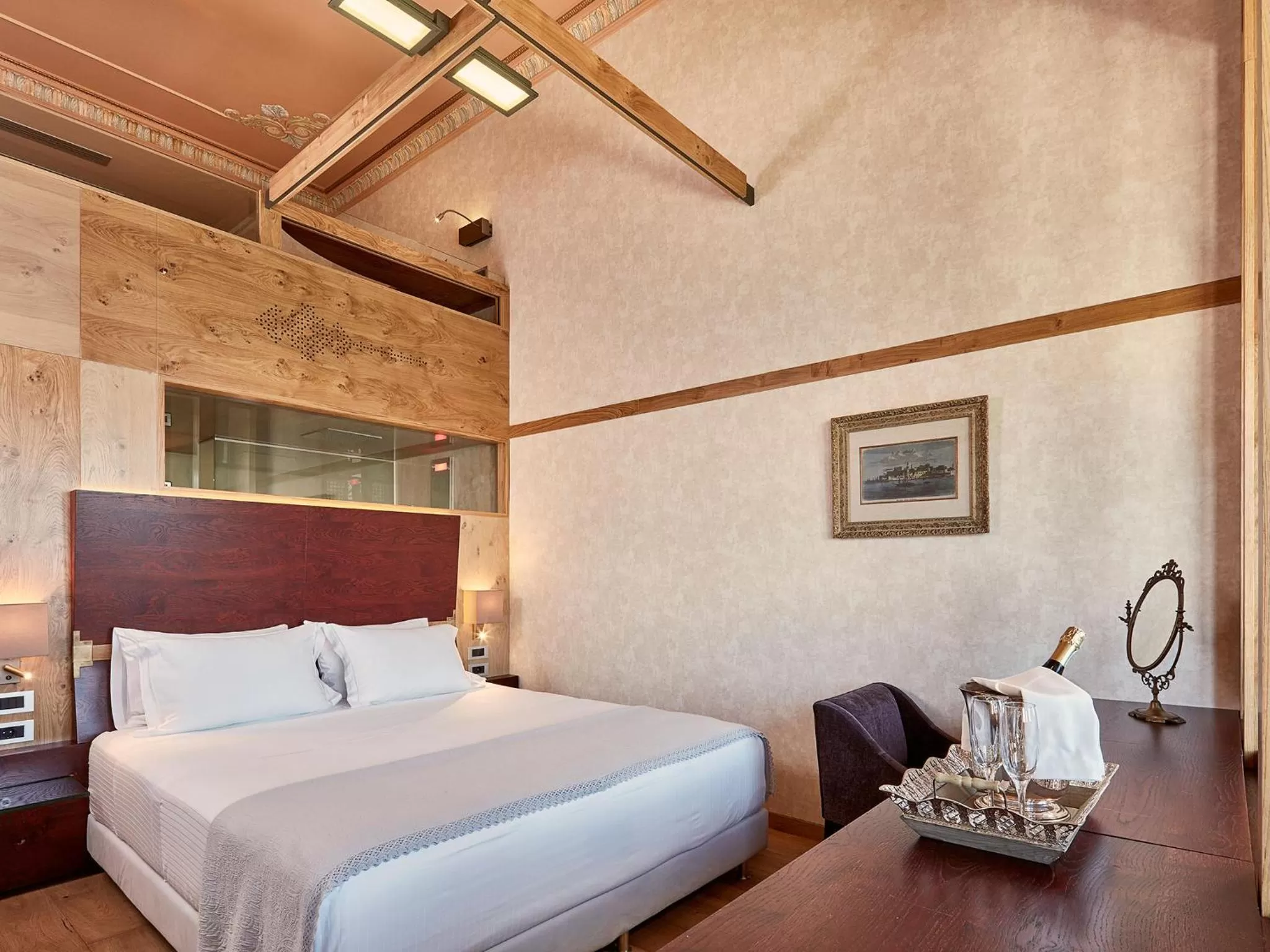 Bedroom, Bed in Domus Renier Boutique Hotel