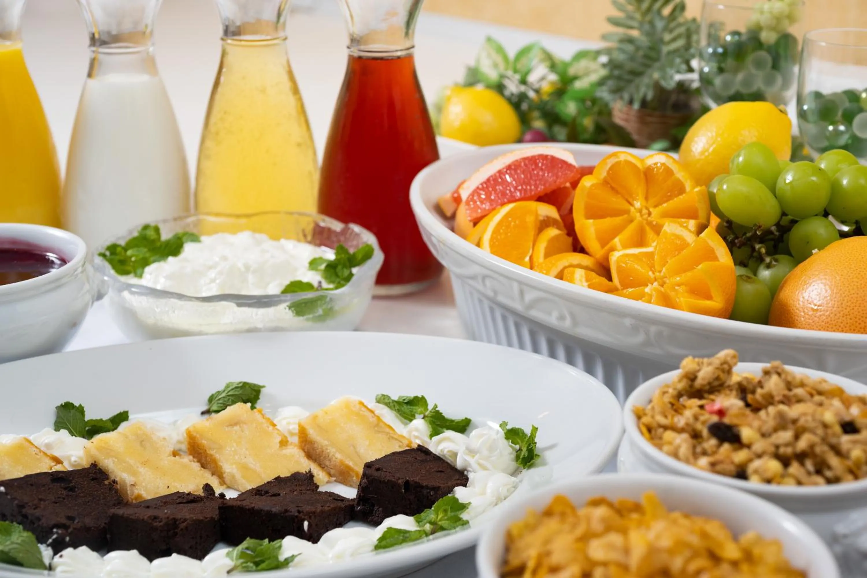 Restaurant/places to eat in HOTEL MYSTAYS Yokohama