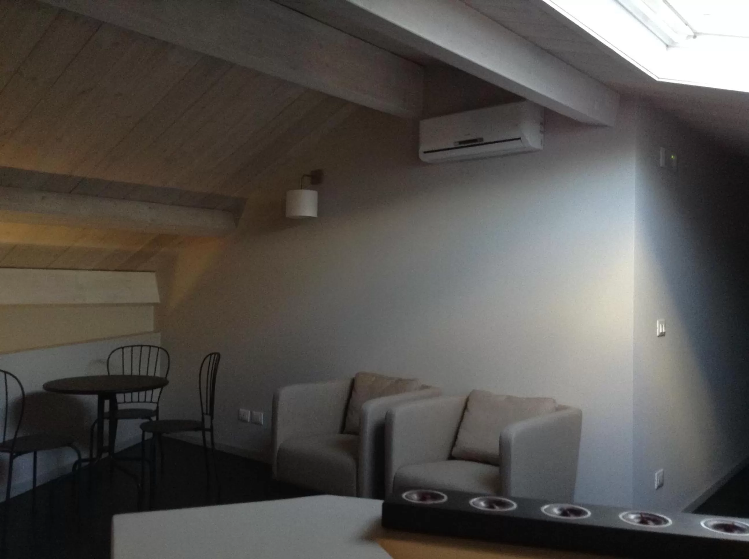 Communal lounge/ TV room, Seating Area in Sciara Biscari B&B