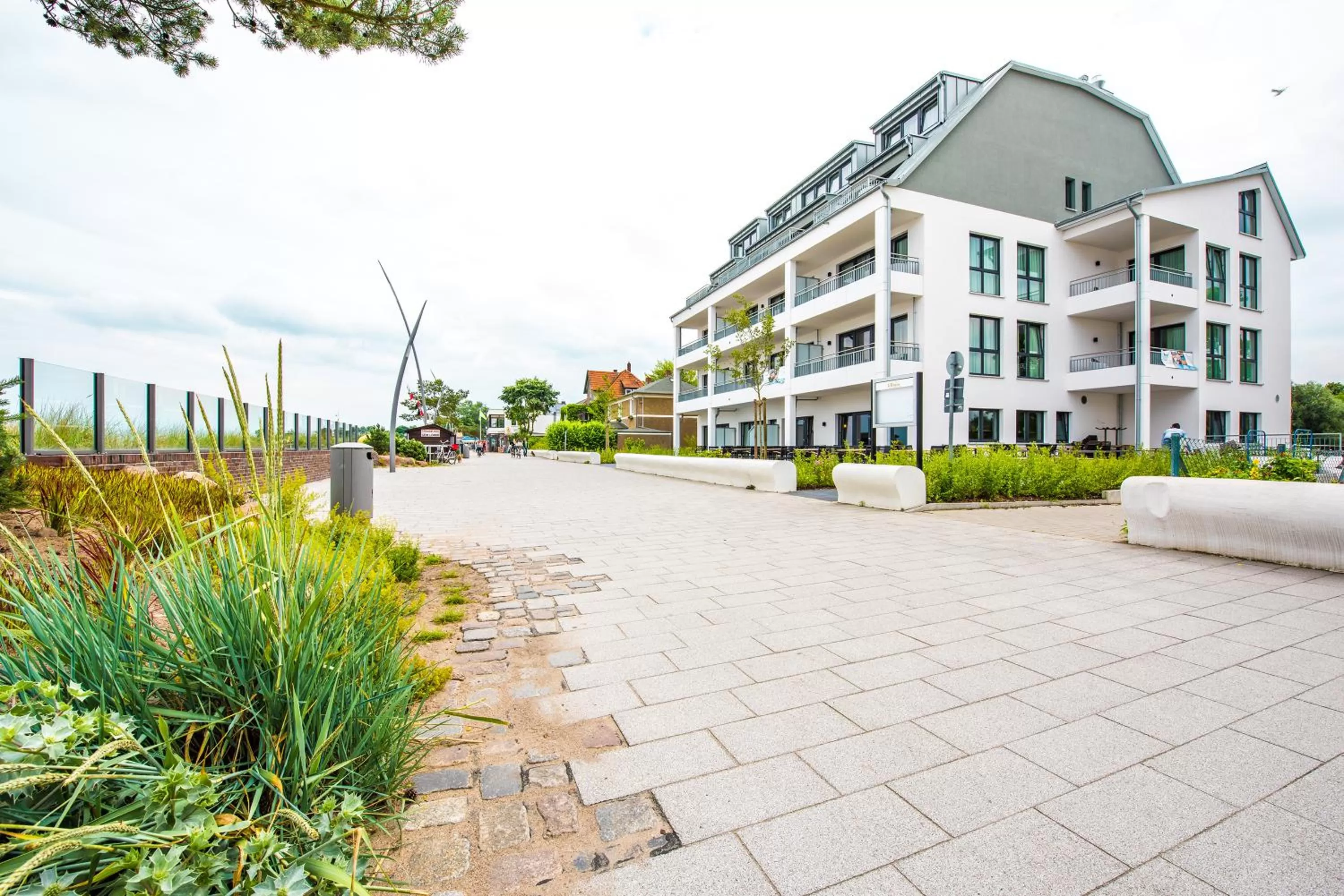 Property building in Strandhotel Luv