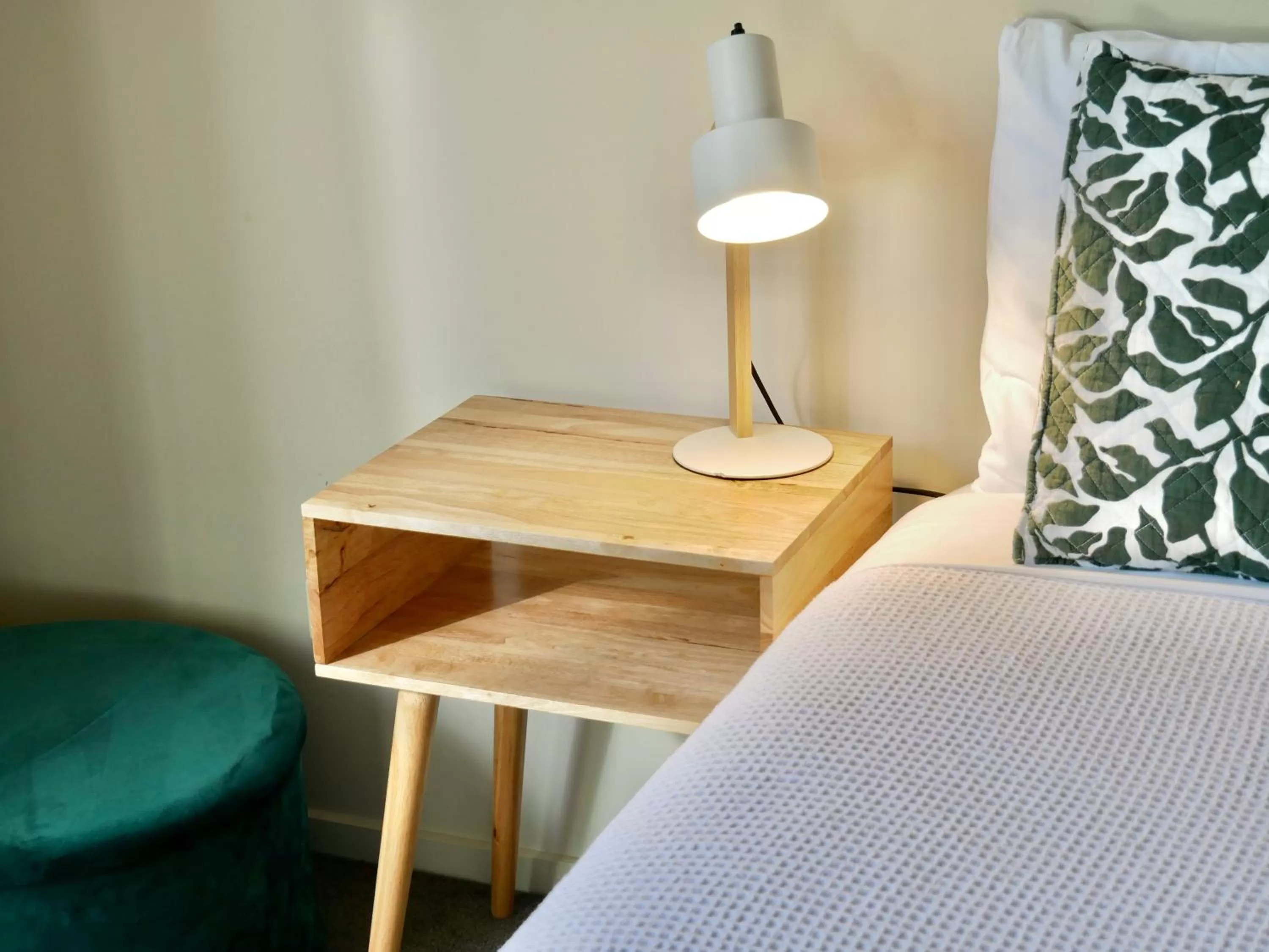 Decorative detail, Bed in Alpine Lake Motel
