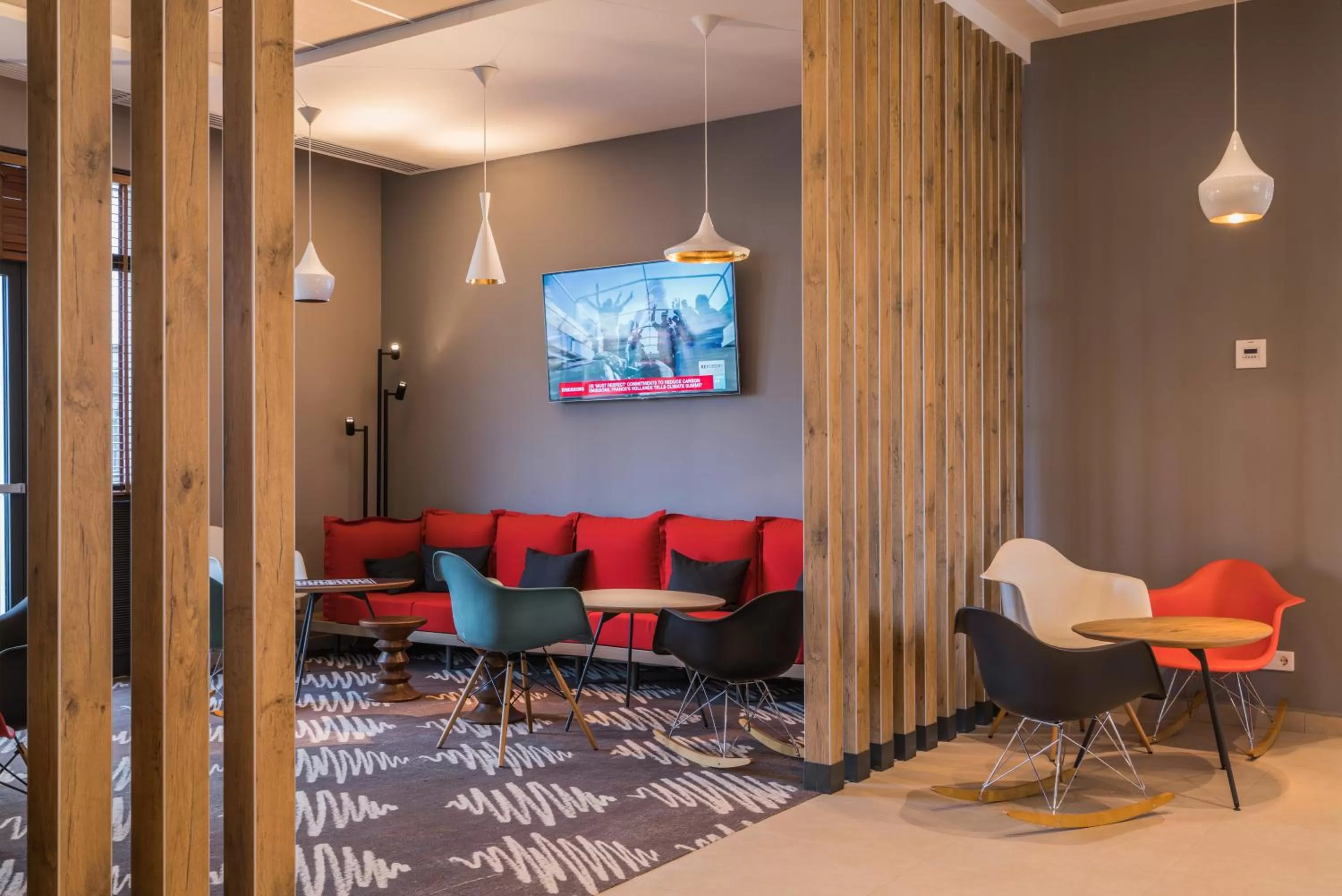 TV and multimedia in Ibis Setif