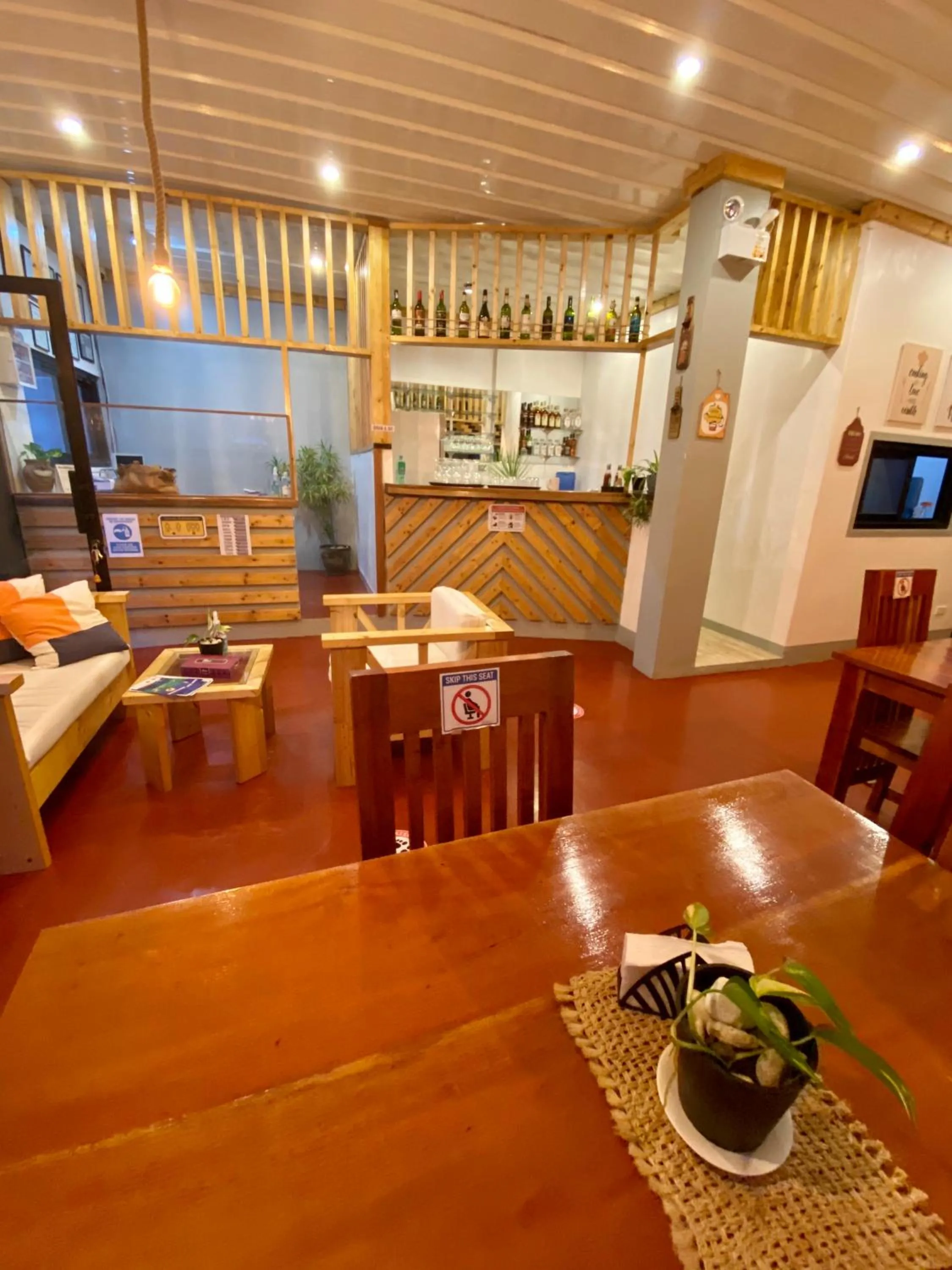 Restaurant/places to eat in Marion Roos Hotel