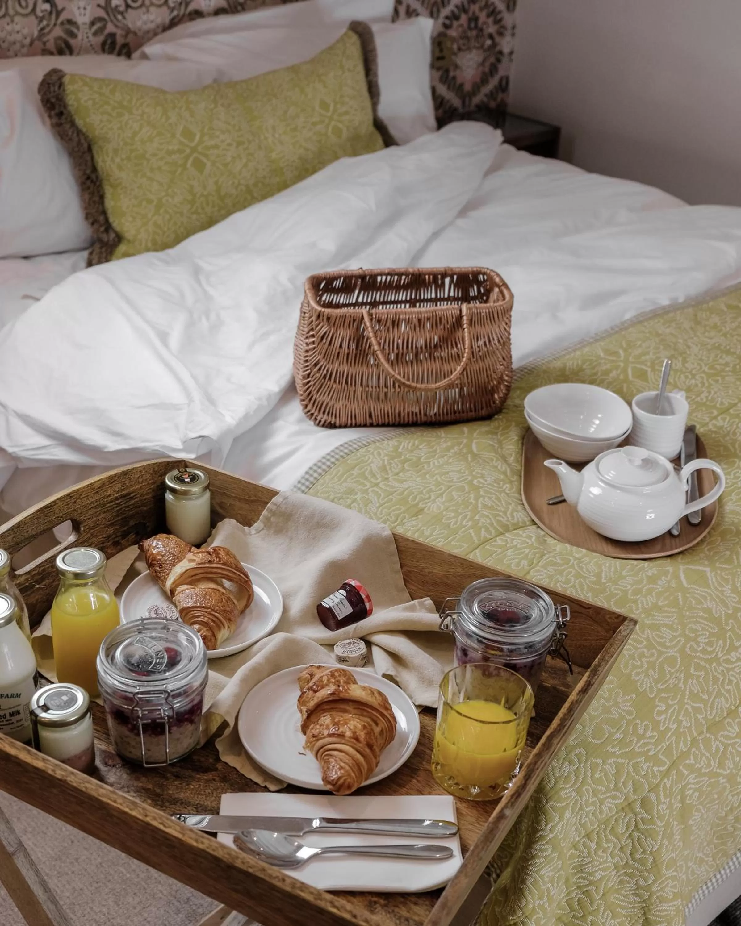 Breakfast, Bed in The Yard in Bath Hotel