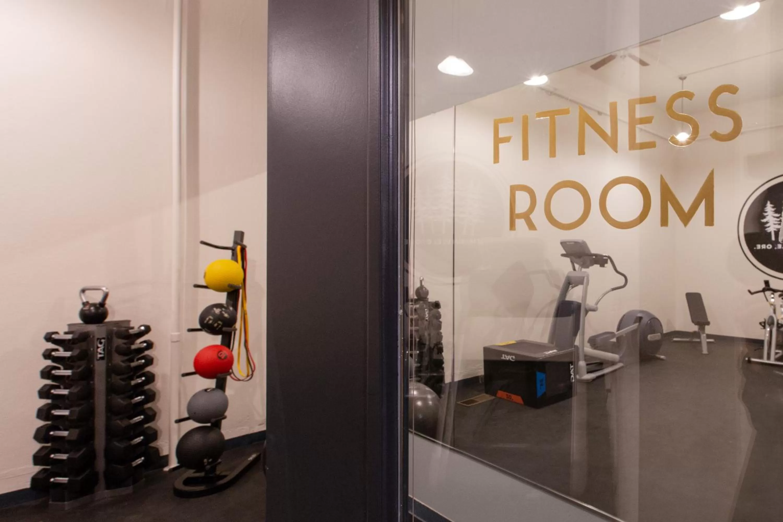 Fitness centre/facilities in Atticus Hotel