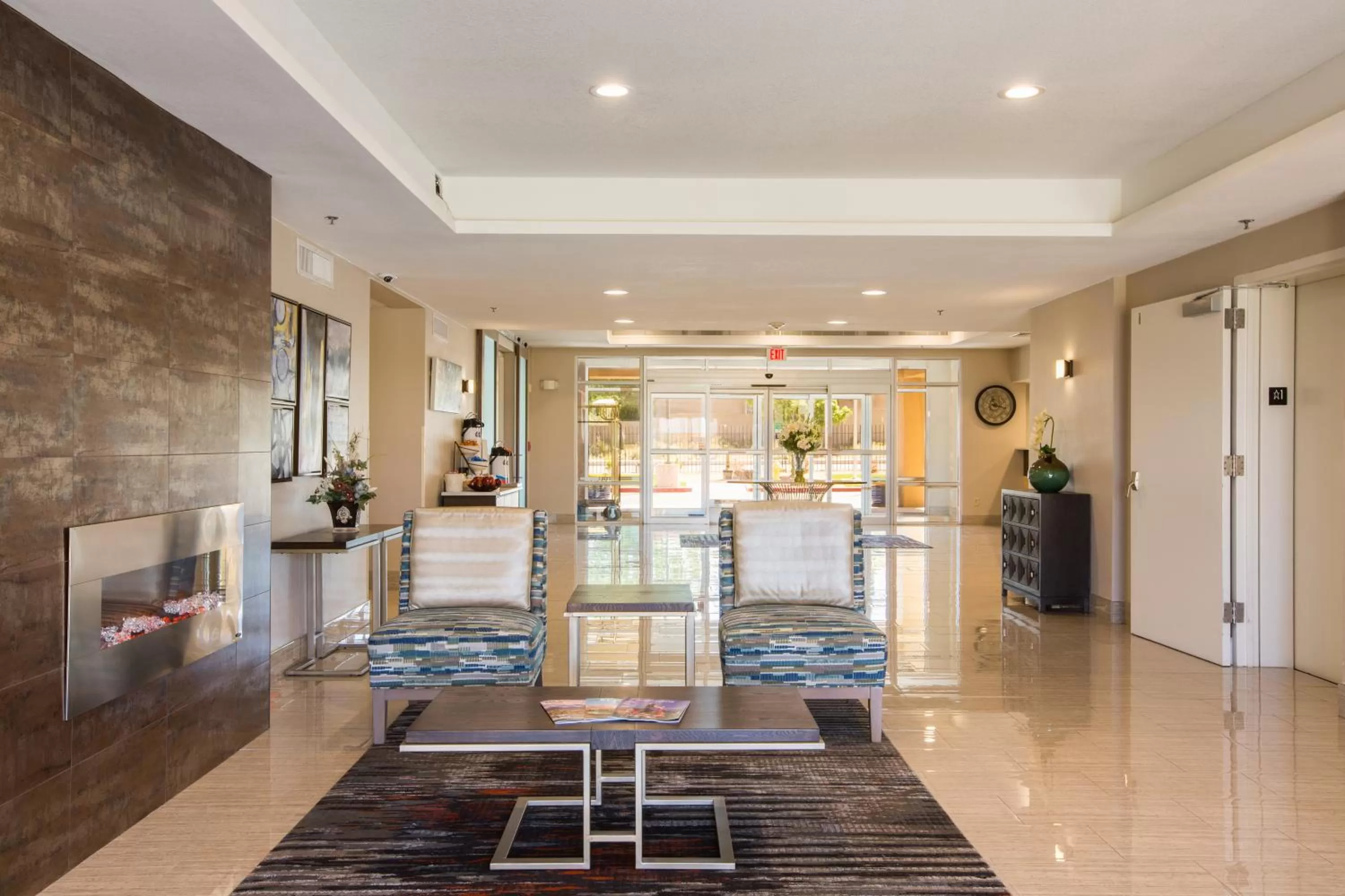 Lobby or reception in Baymont by Wyndham Albuquerque Airport