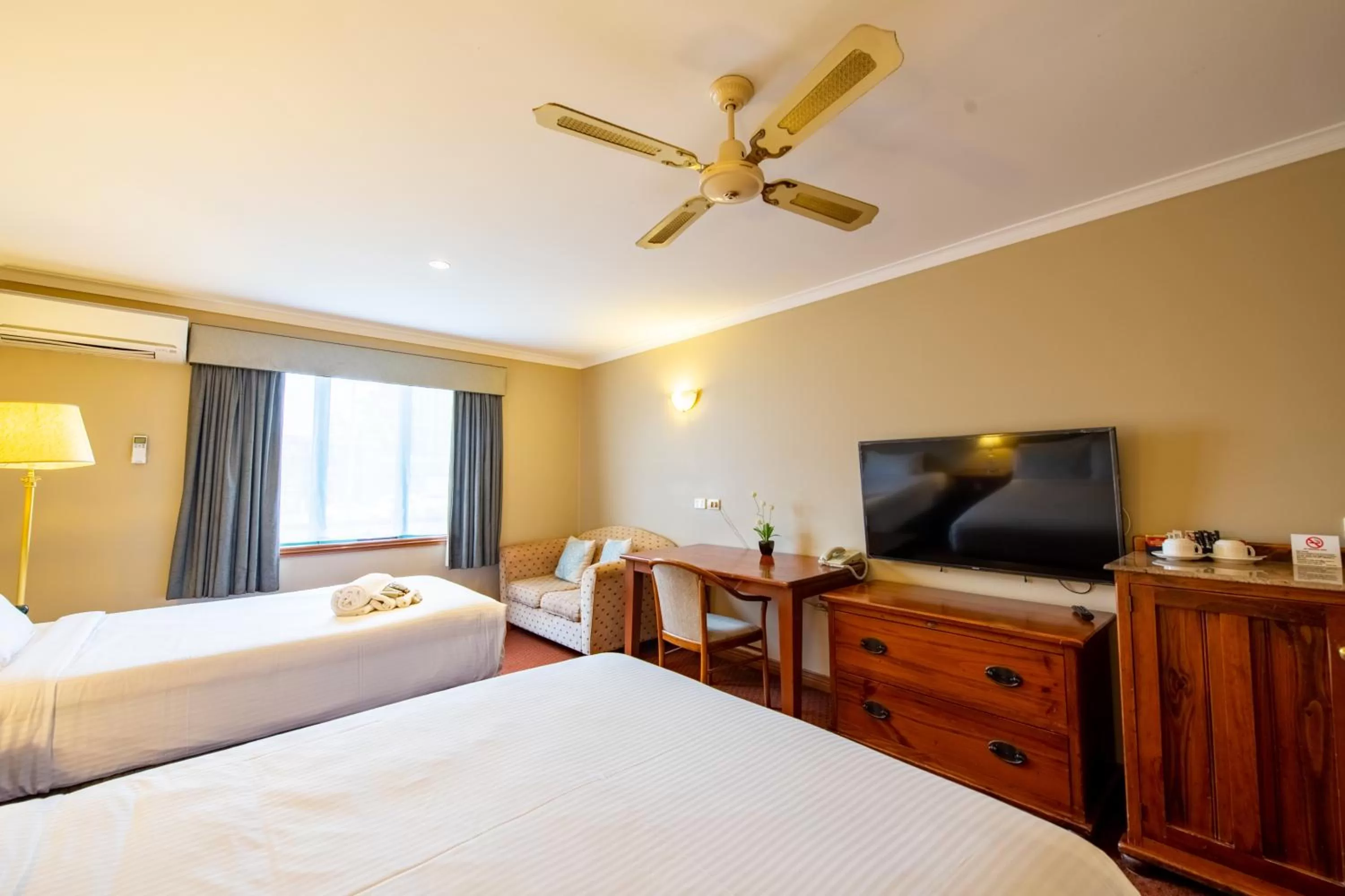 TV and multimedia, Bed in Gateway on Monash