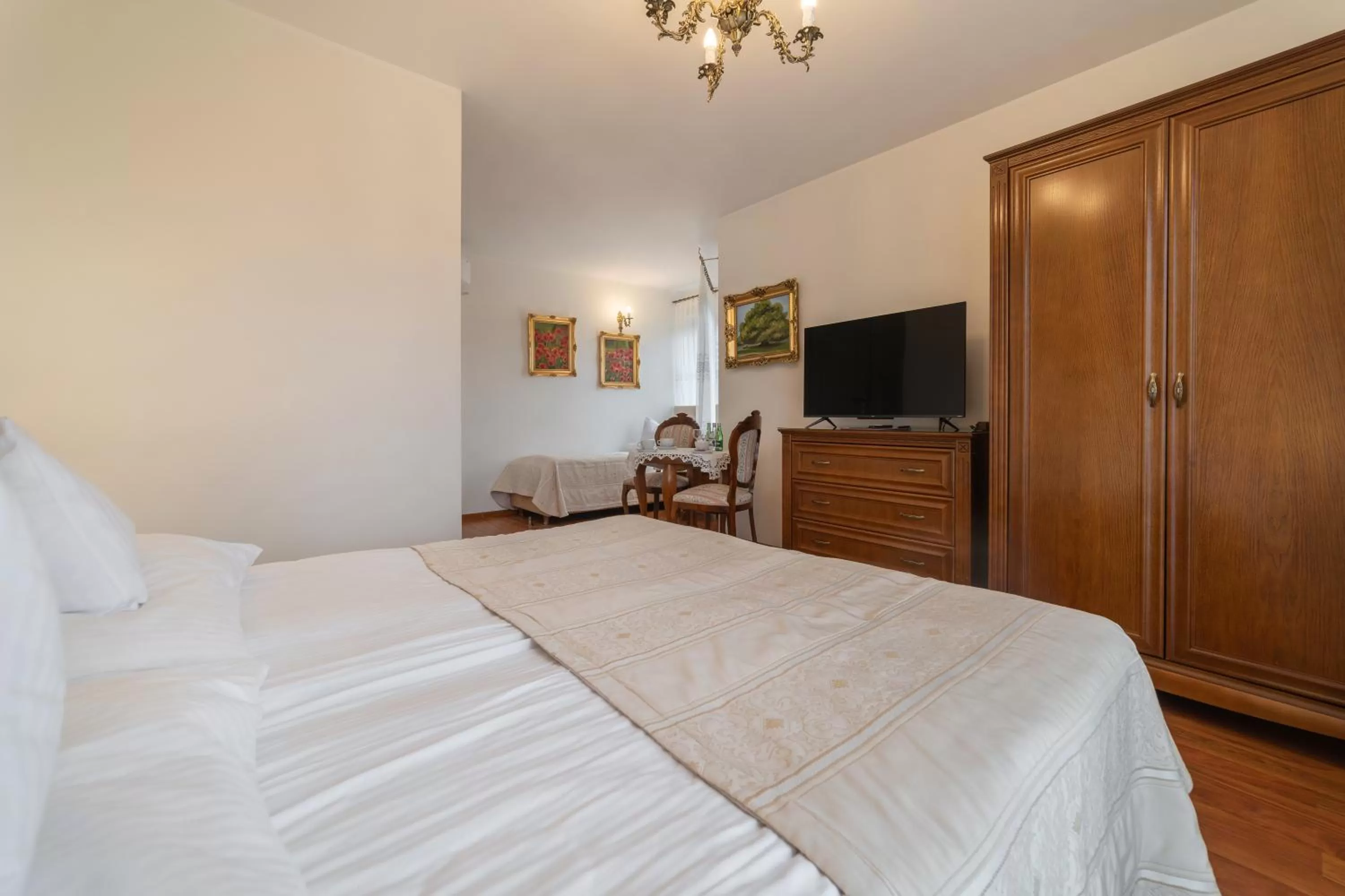 Bed in Pensjonat & Restauracja Admirał