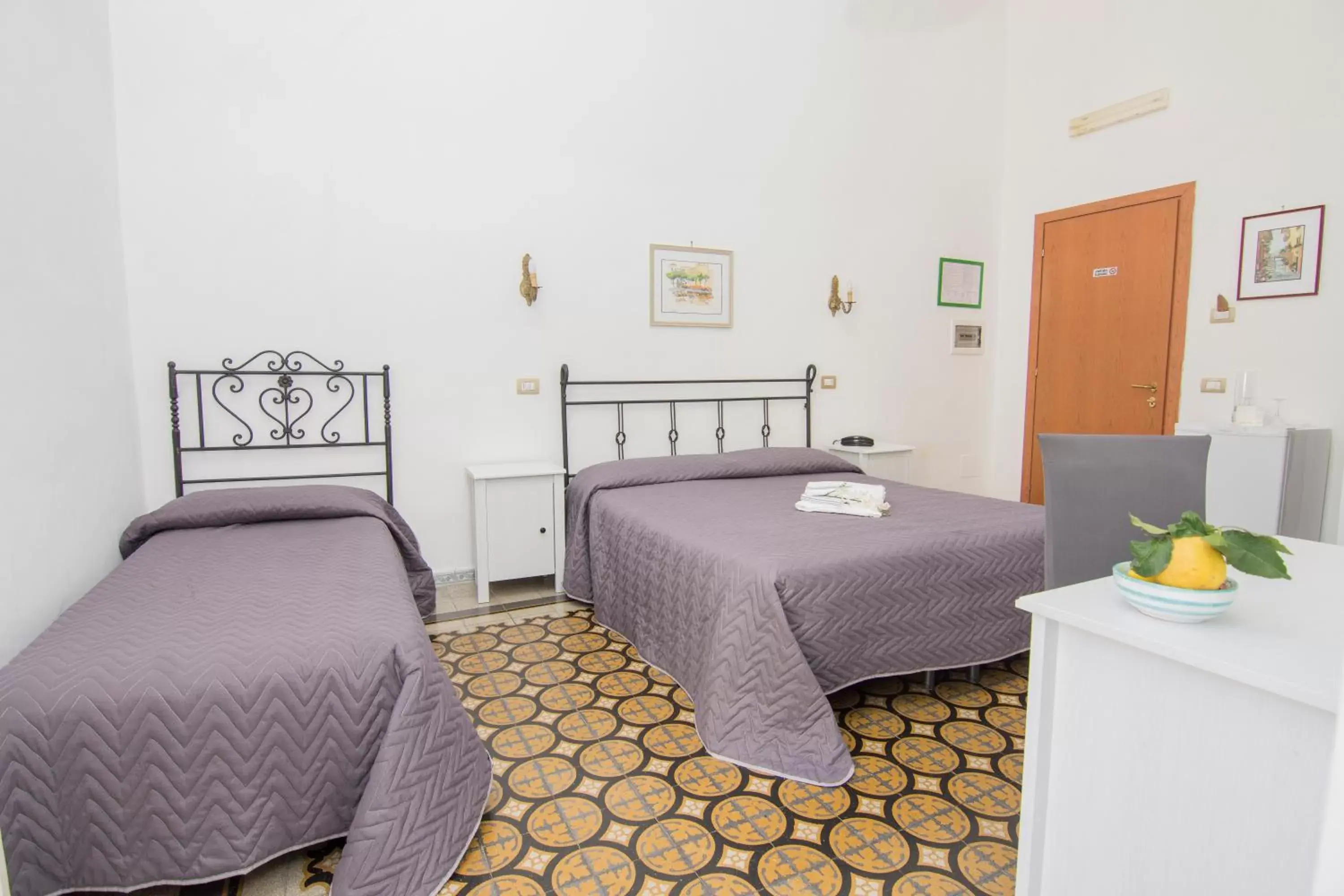 Triple Room in Hotel Fontana Triple Room in Hotel Fontana