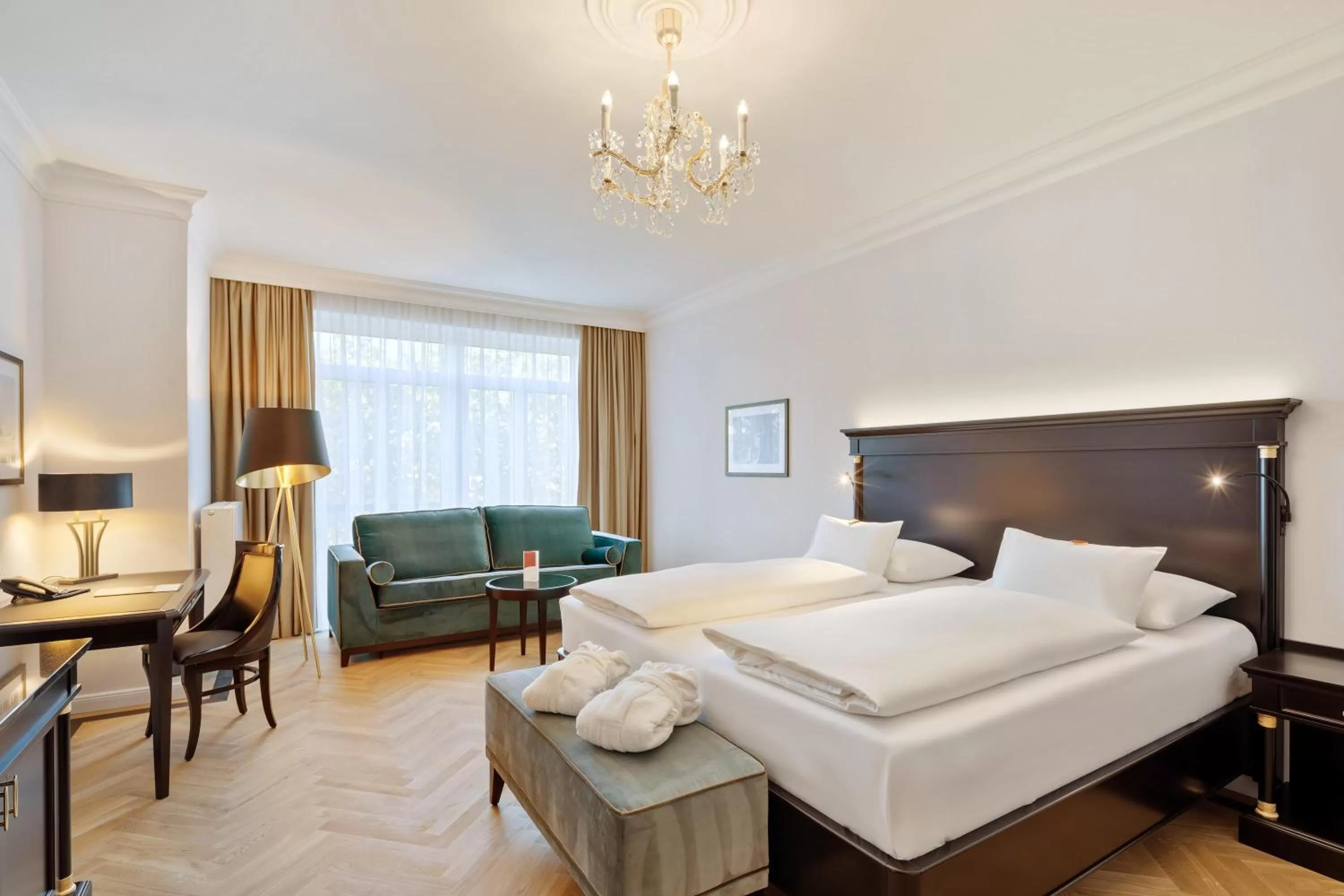 Bed in Austria Trend Parkhotel Schönbrunn Wien