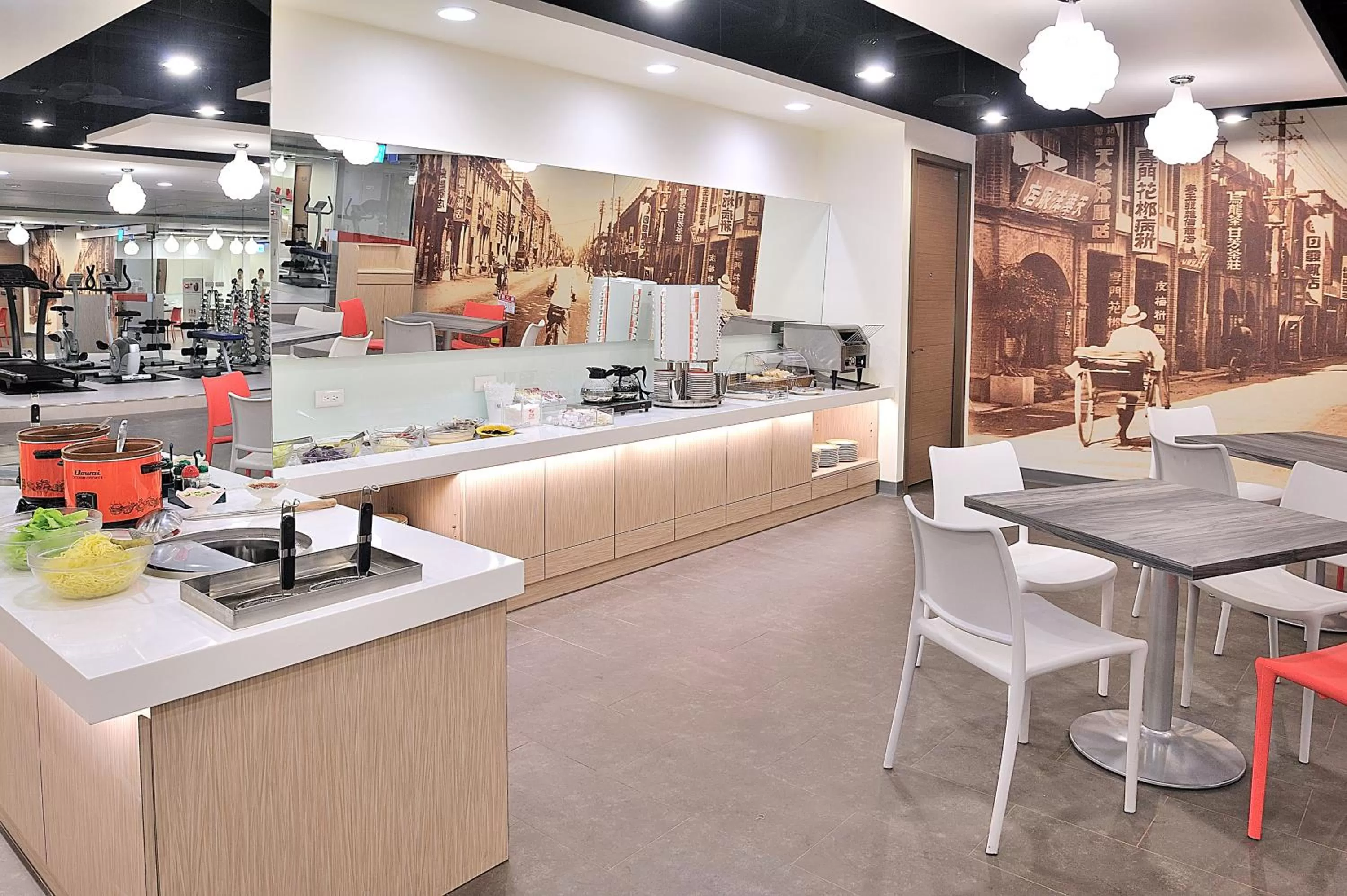 Restaurant/places to eat in CU Hotel Taipei