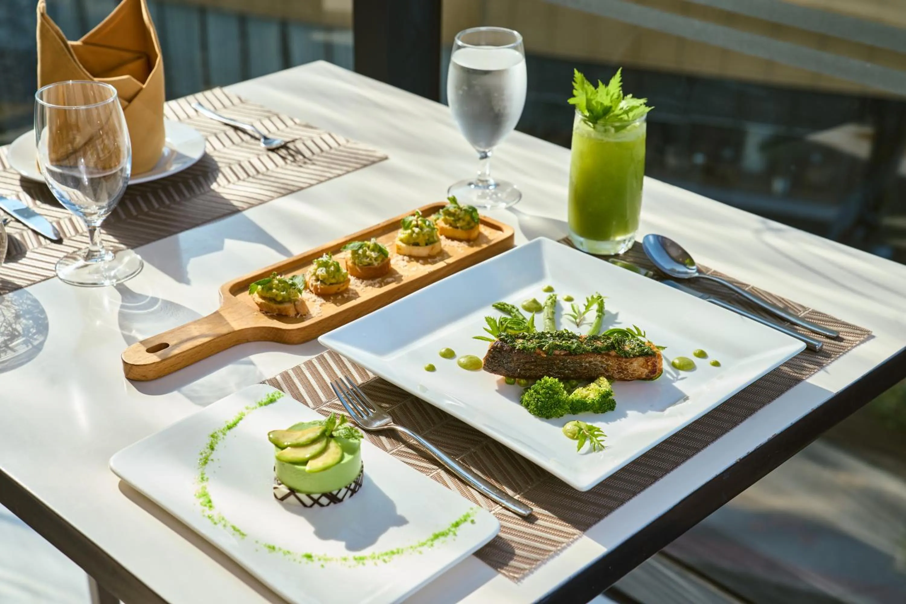 Food and drinks in Vinpearl Beachfront Nha Trang