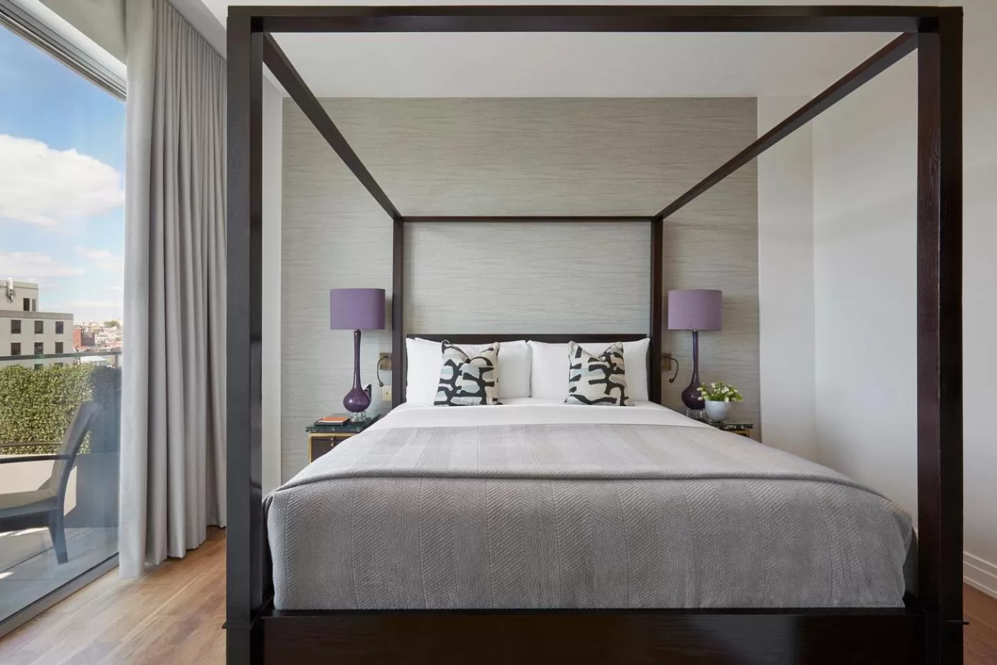 Bedroom, Bed in The Dupont Circle Hotel