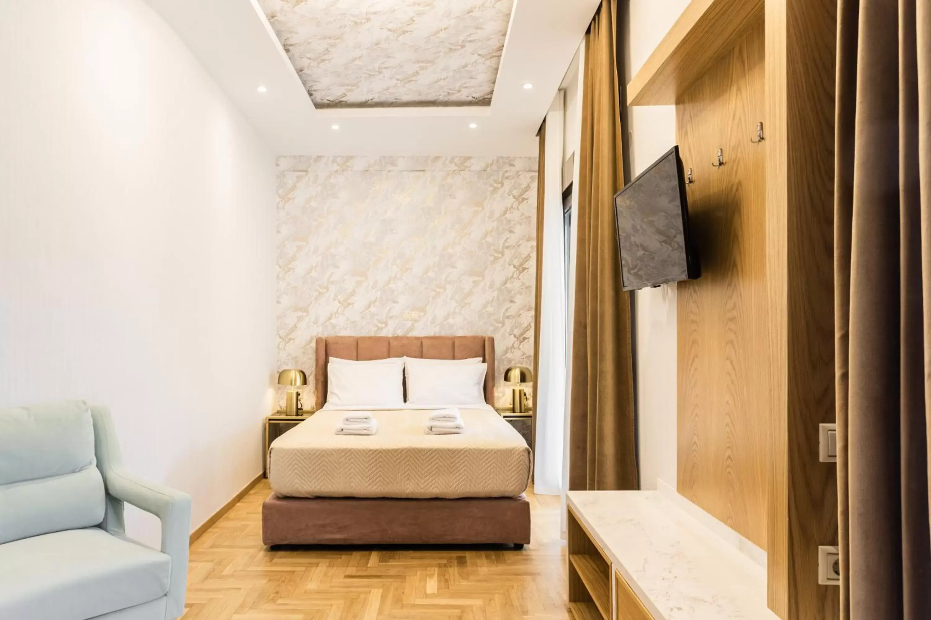 Penthouse Apartment in Nicholas Point Apartments and Rooms Penthouse Apartment in Nicholas Point Apartments and Rooms