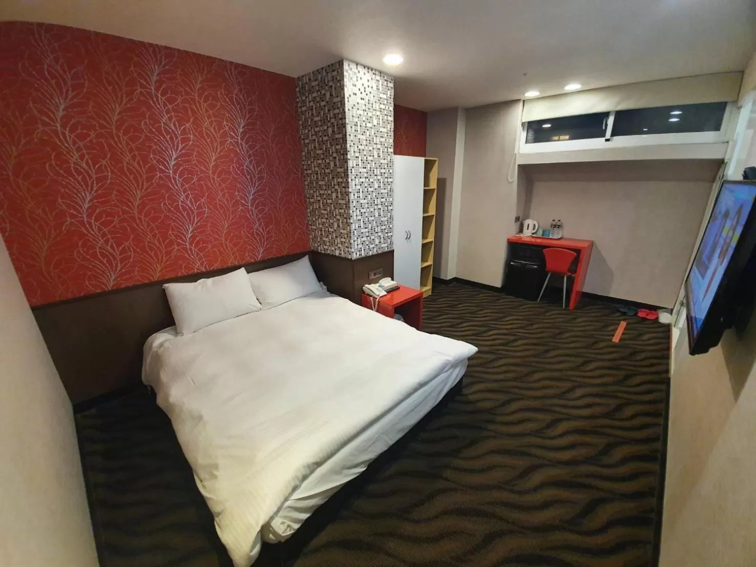 Bed in Funny Ximen Hotel
