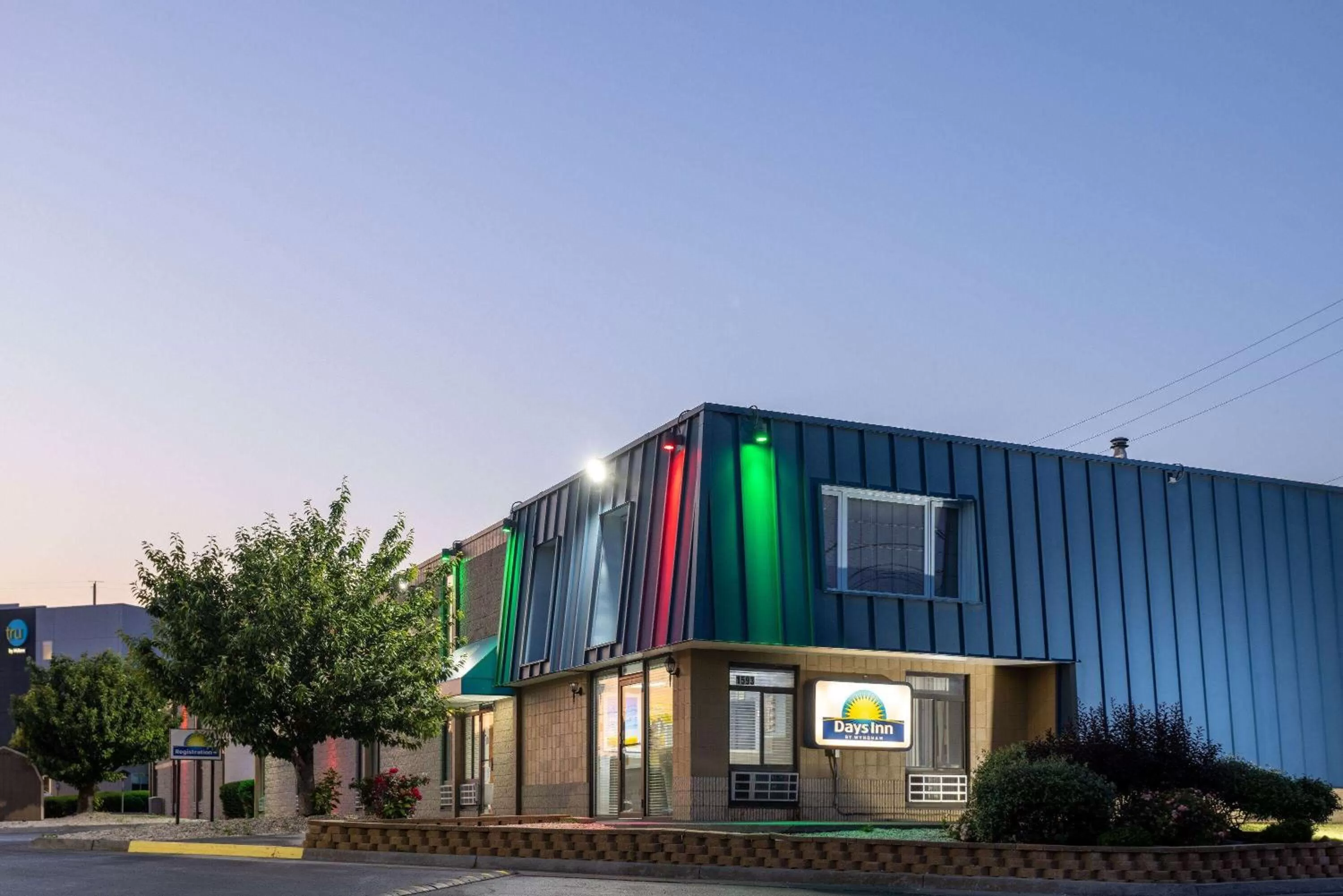 Property building in Days Inn by Wyndham Winchester