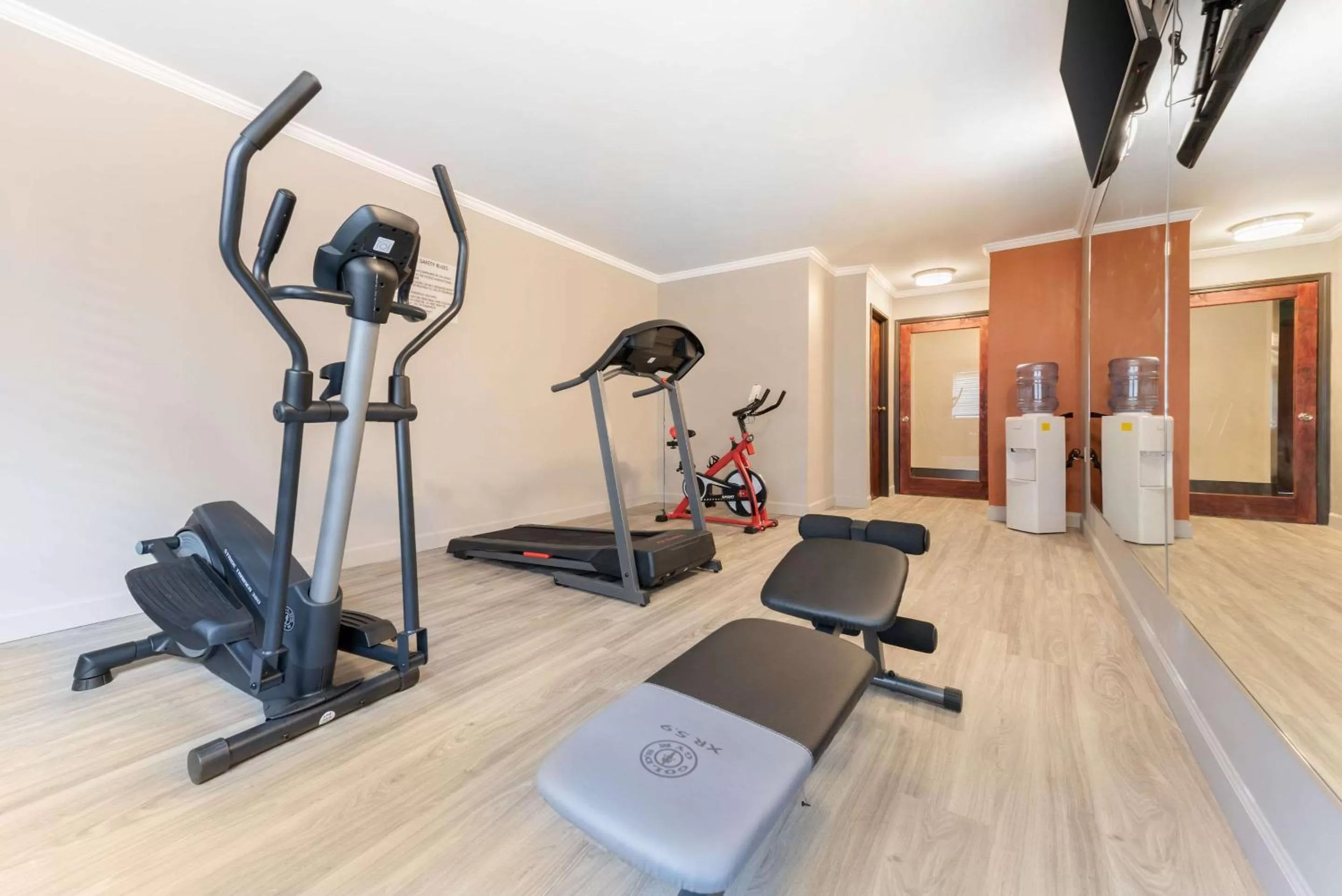 Fitness centre/facilities in Quality Inn Fairborn near Wright Patterson AFB