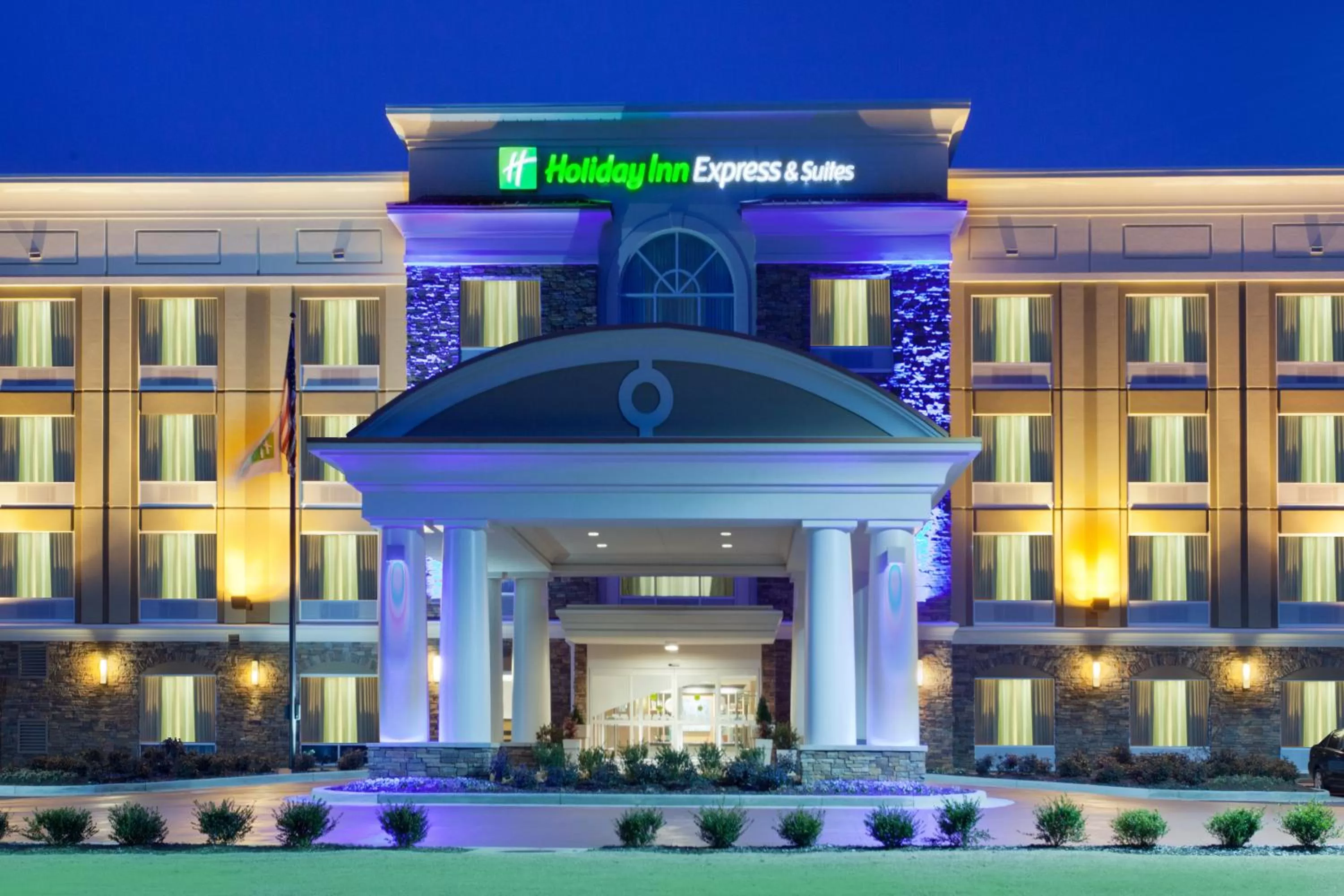 Property building in Holiday Inn Express Hotel & Suites Huntsville West - Research Park by IHG