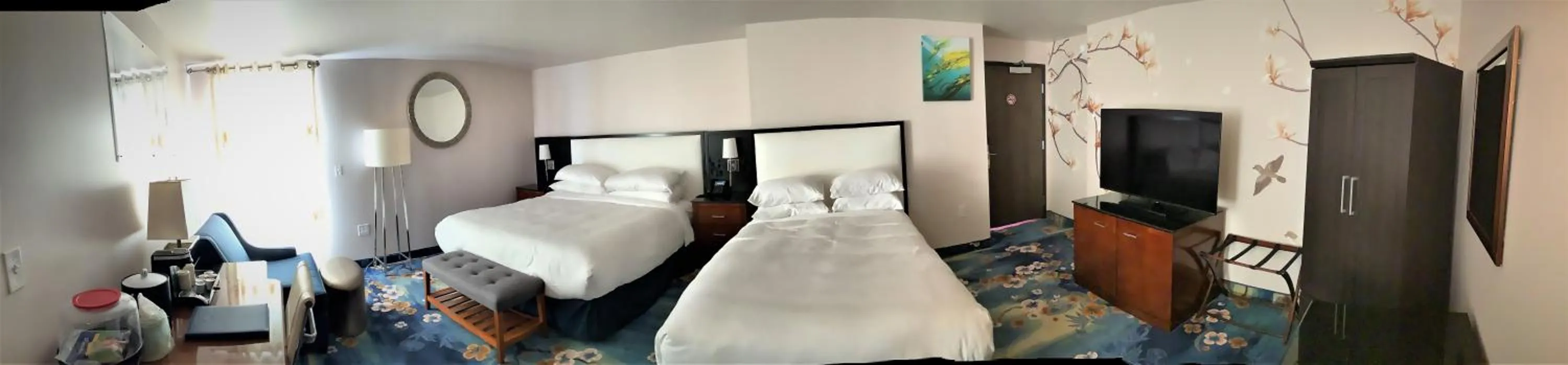 Bedroom in Wangshi China Palace