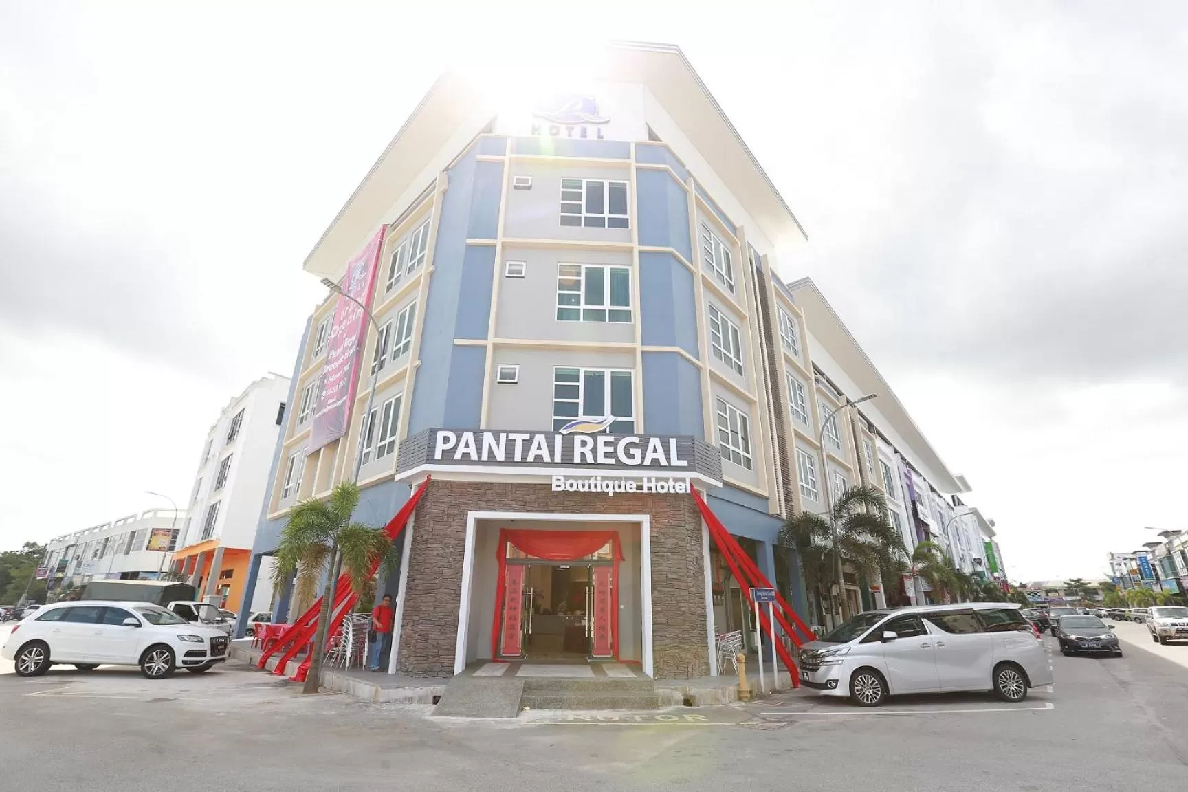 Property building in Pantai Regal Boutique Hotel