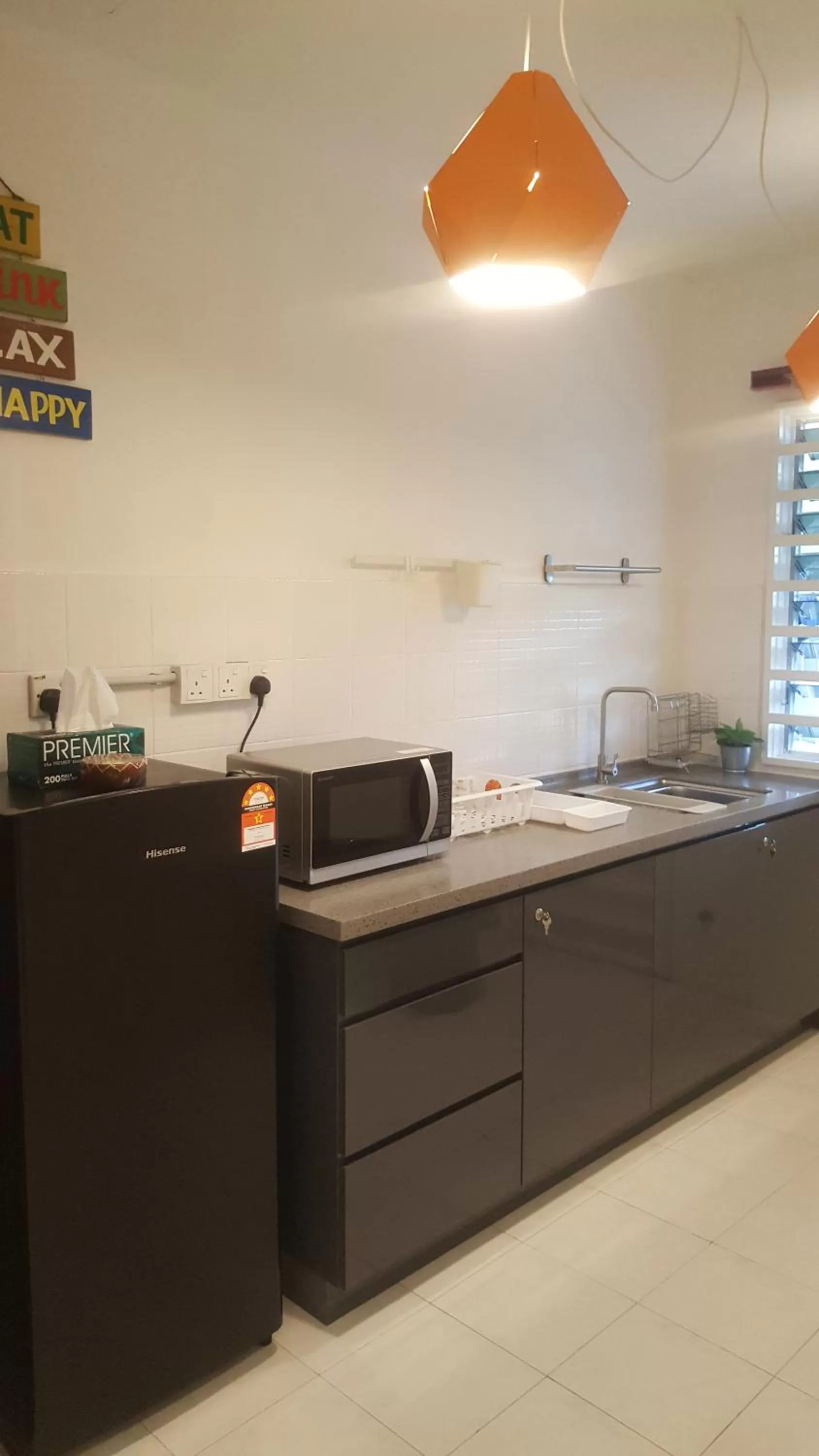 Kitchen or kitchenette in Tulip Hotel