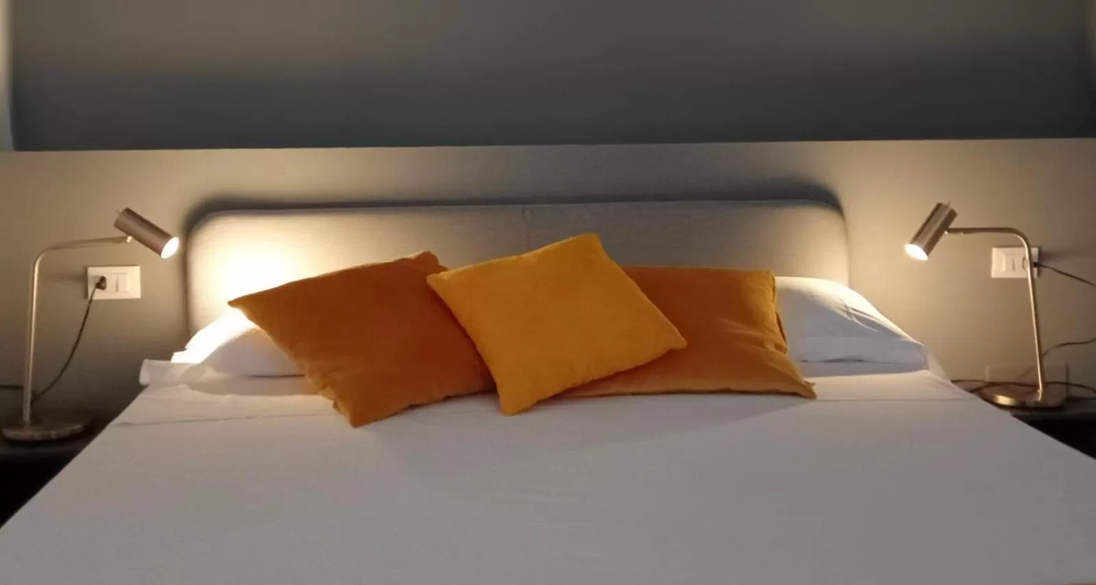 Bed in Narciso boutique apartment