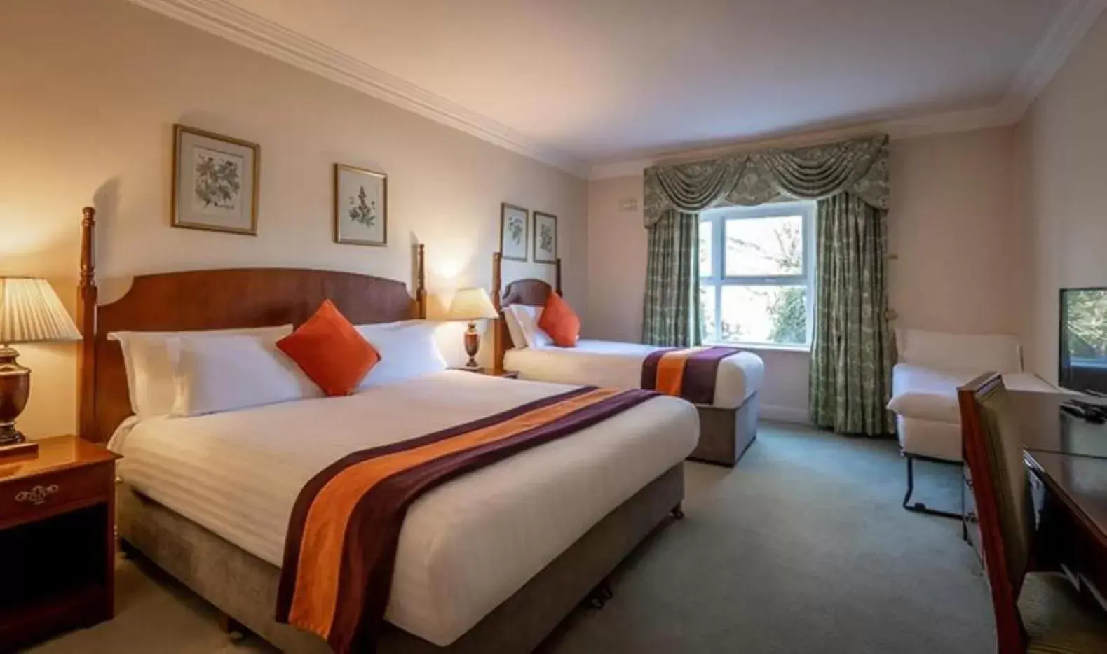 Superior Double Room in Hotel Woodstock Ennis Superior Double Room in Hotel Woodstock Ennis