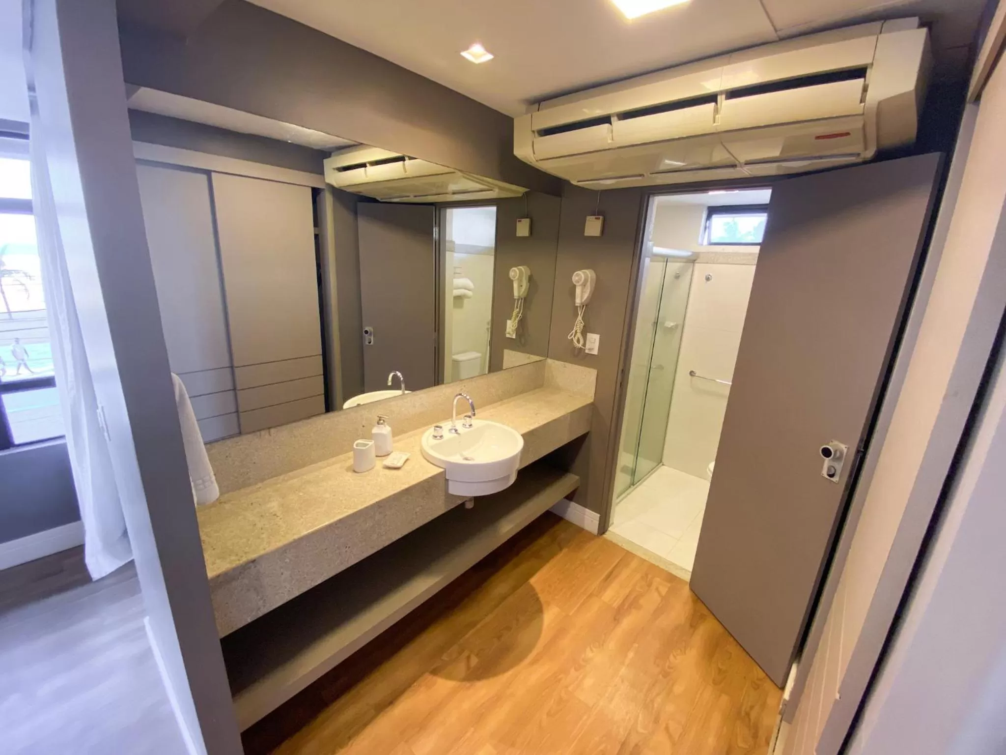 Bathroom in Magna Praia Hotel