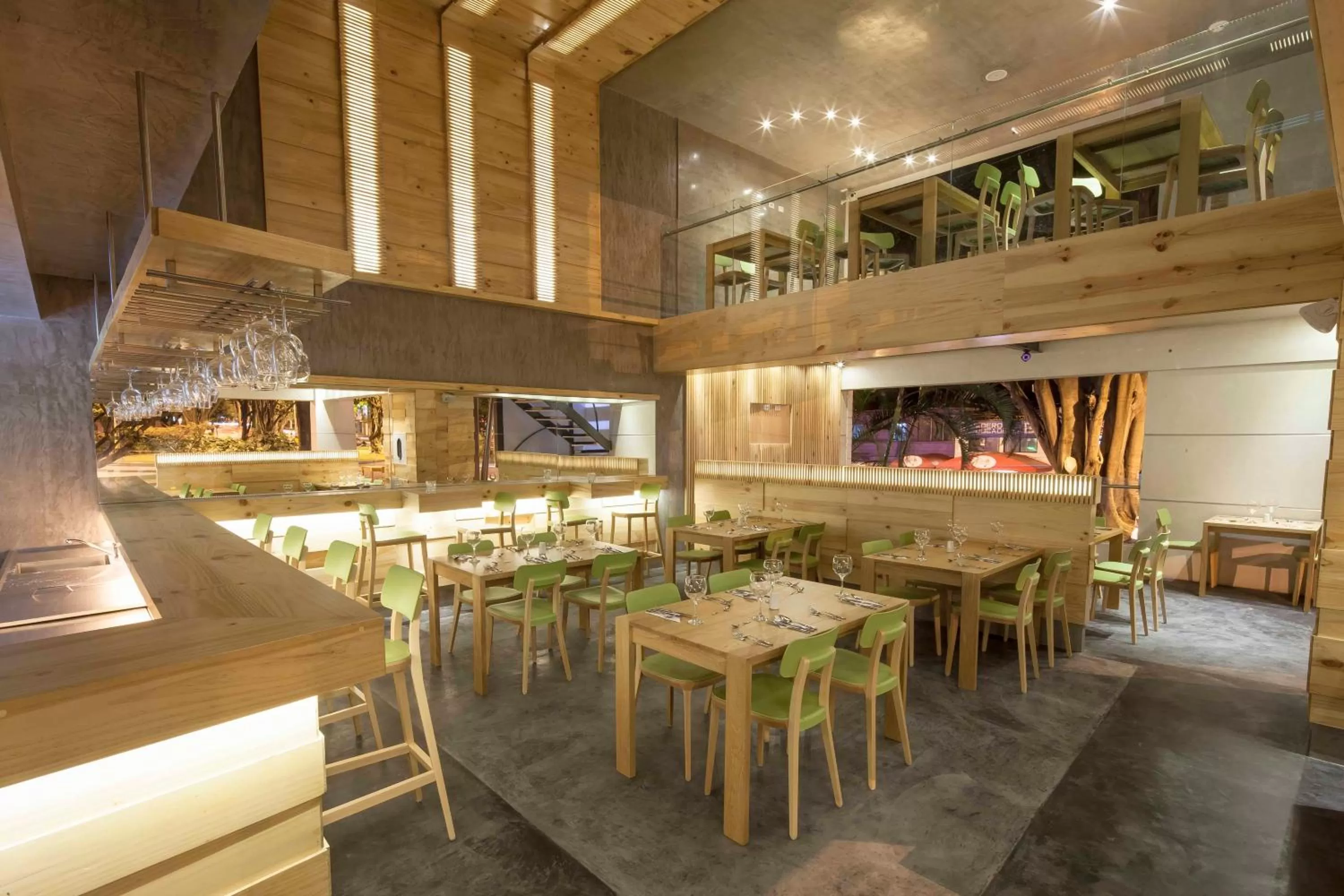 Restaurant/places to eat in Inntu Hotel