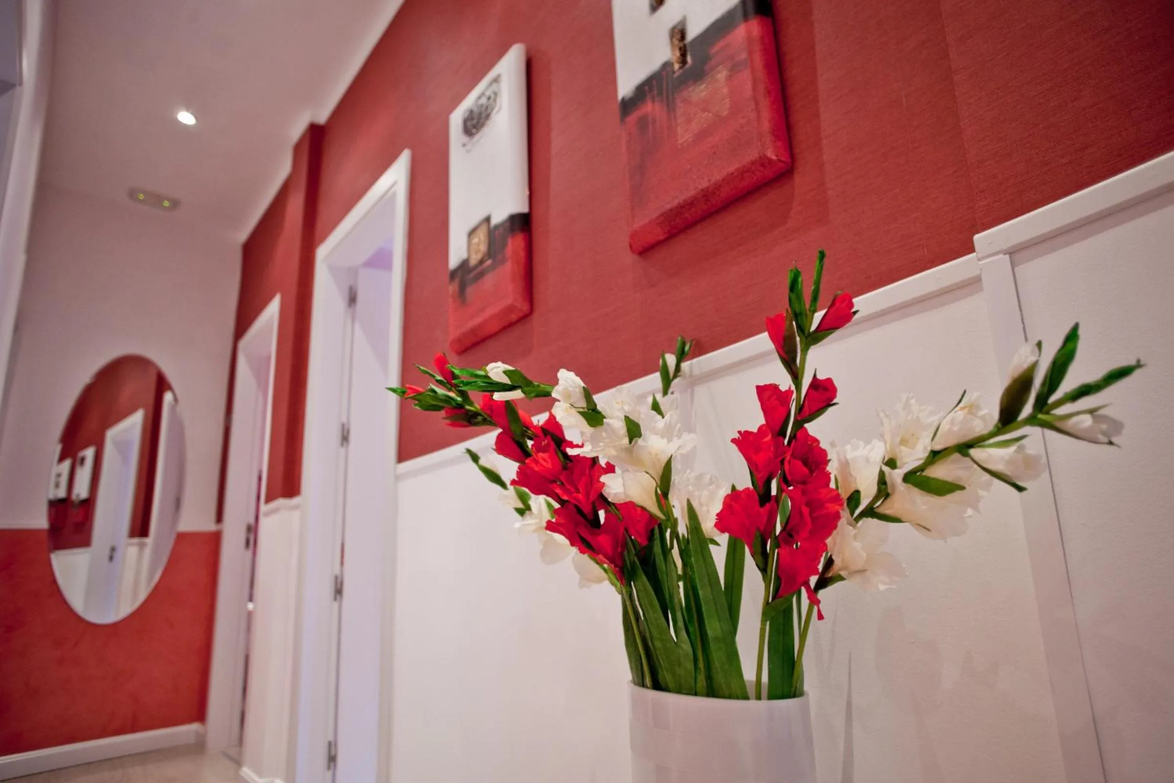 Property building in Hostal Inn Madrid