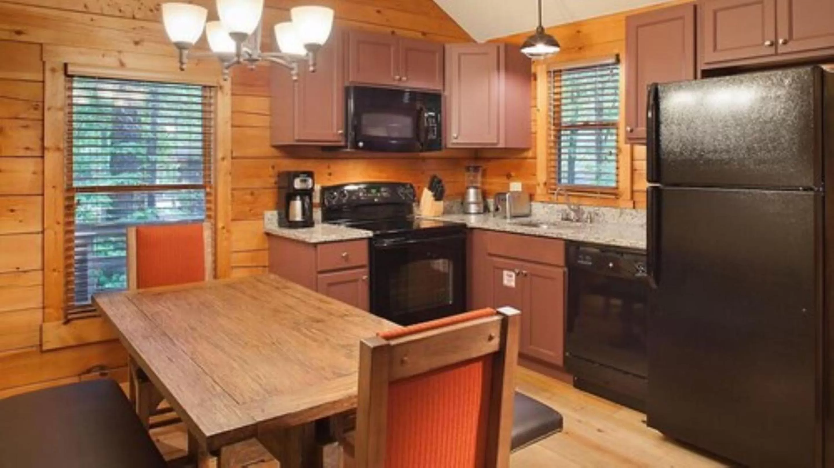 Kitchen or kitchenette in Bluegreen Vacations Shenandoah Crossing, an Ascend Collection Resort