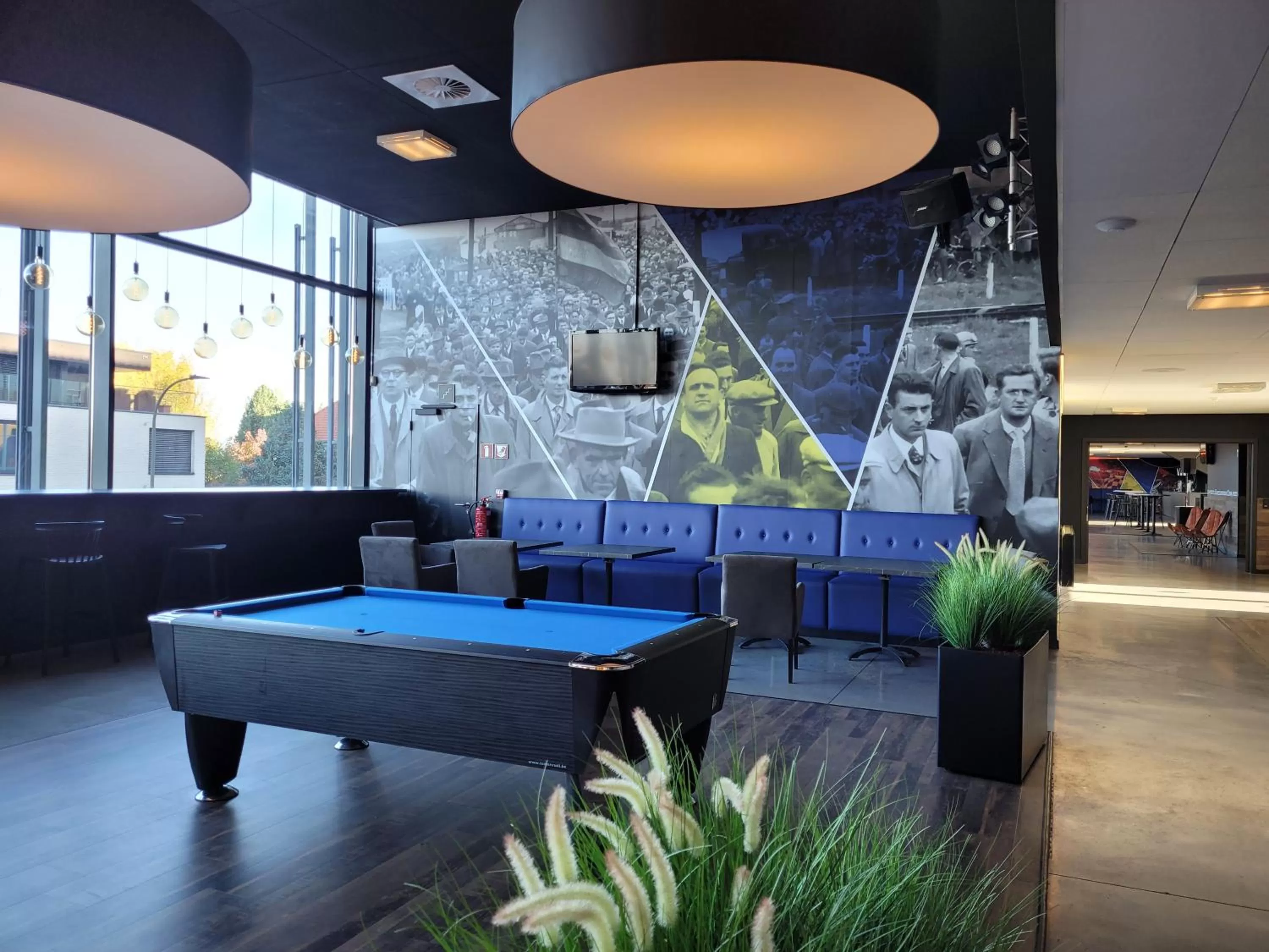 Communal lounge/ TV room in Hotel Stayen