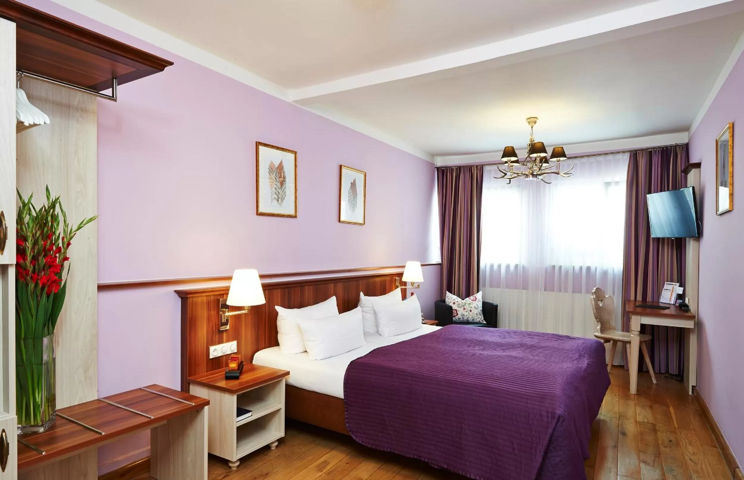 Photo of the whole room, Bed in Hotel Elch