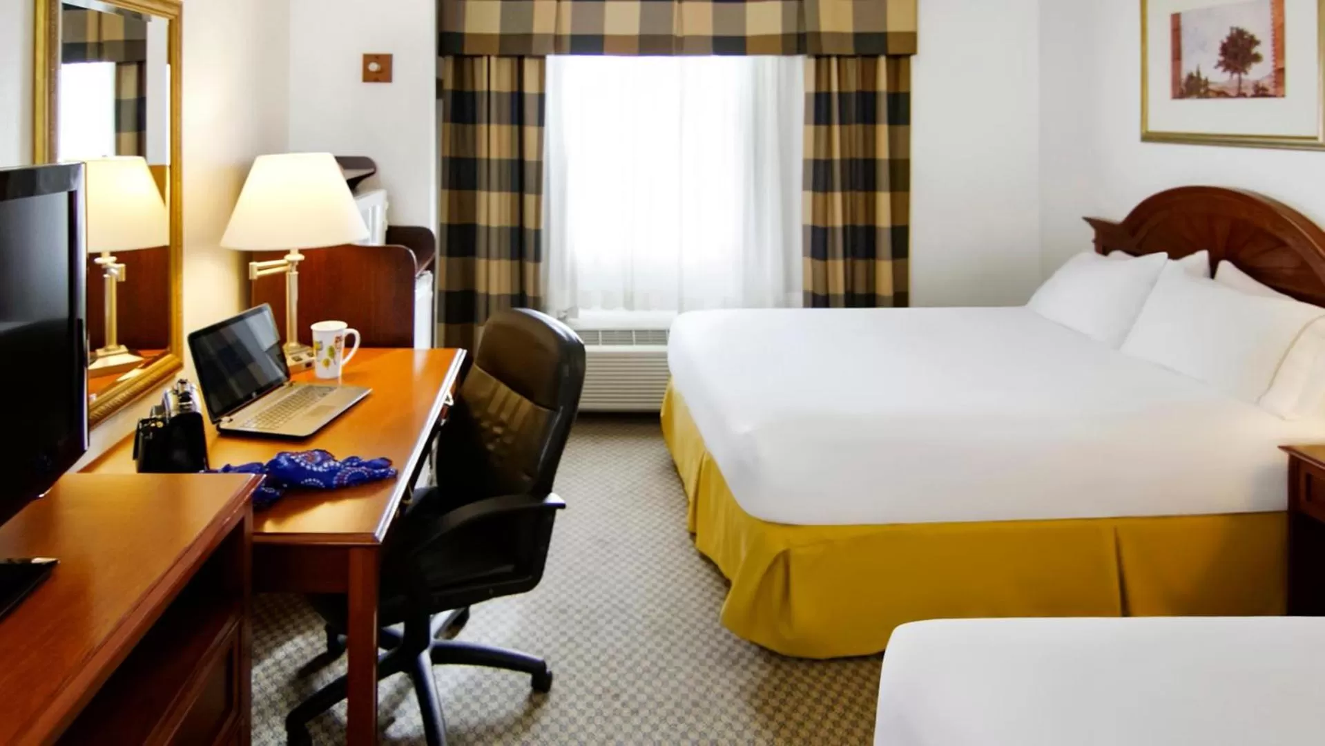 Bed in Wingate by Wyndham Eagle Vail Valley