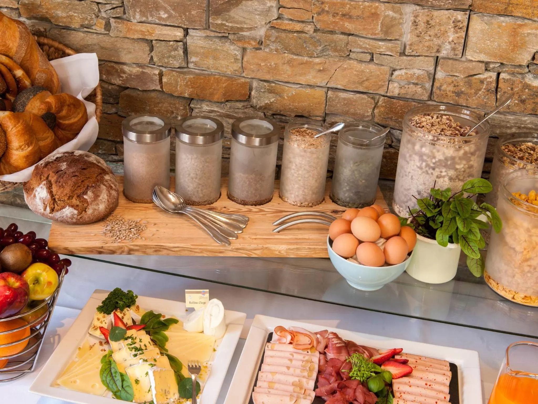 Food and drinks in Forstnerwirt hotel | stubn | biergarten