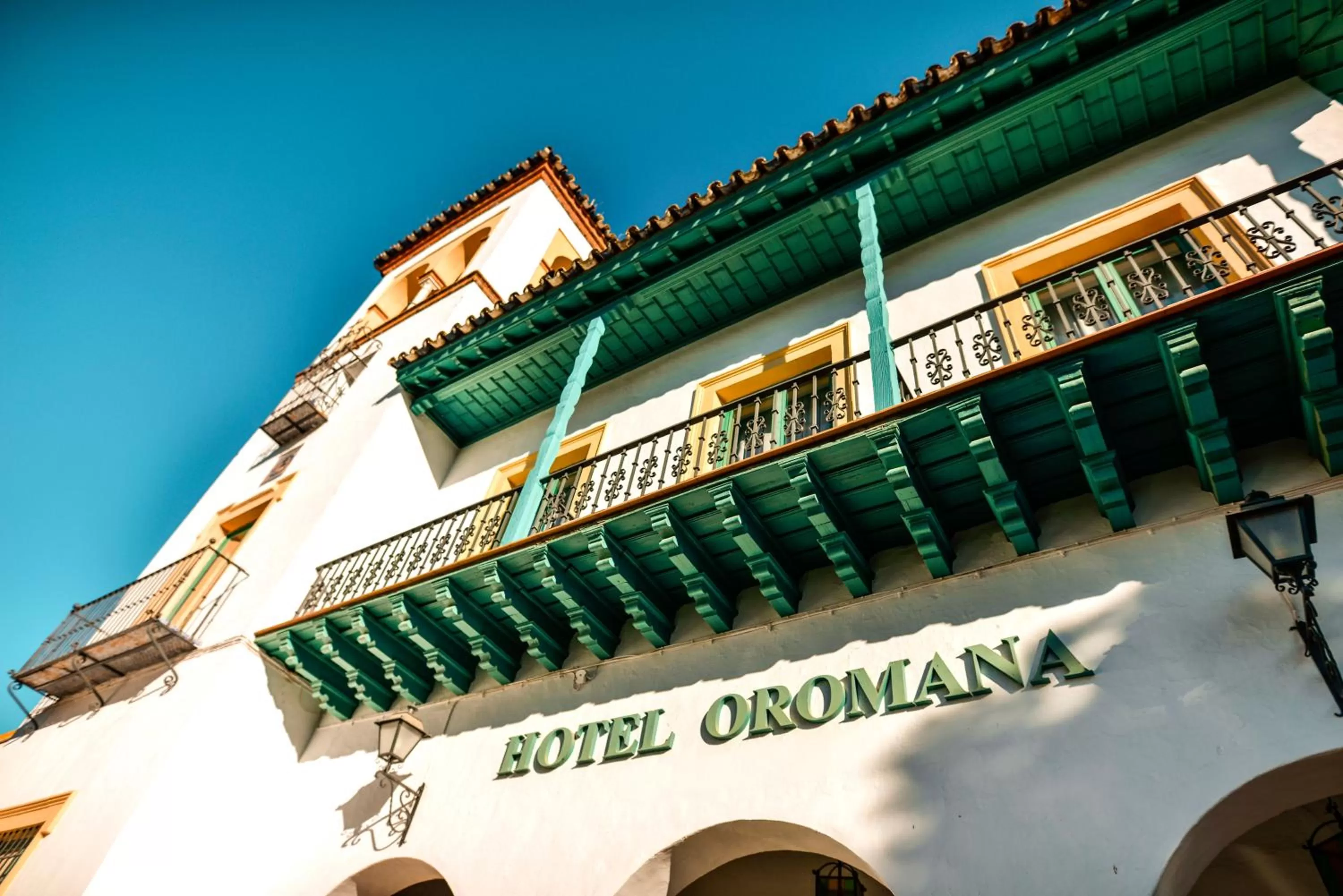 Facade/entrance in Hotel Oromana