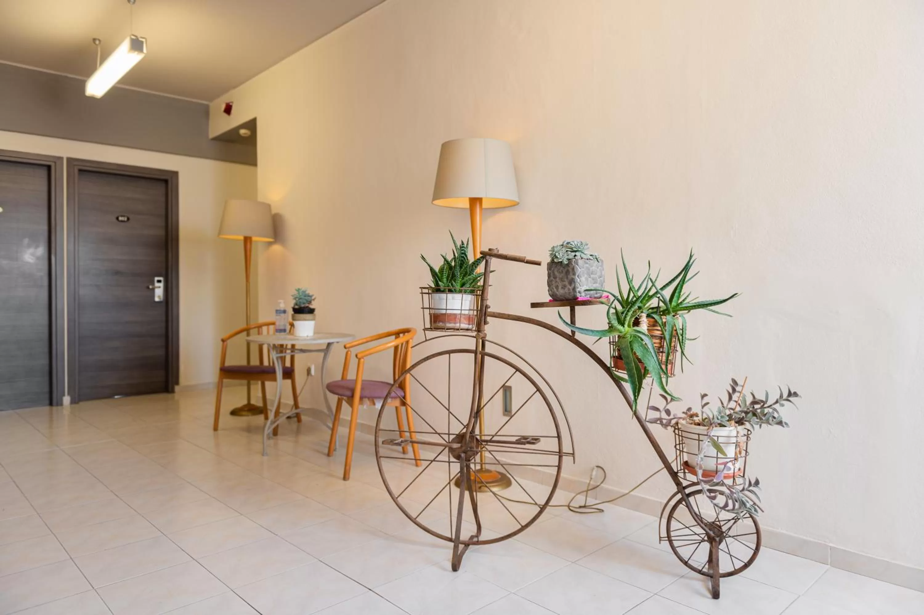 Decorative detail in Diros Hotel