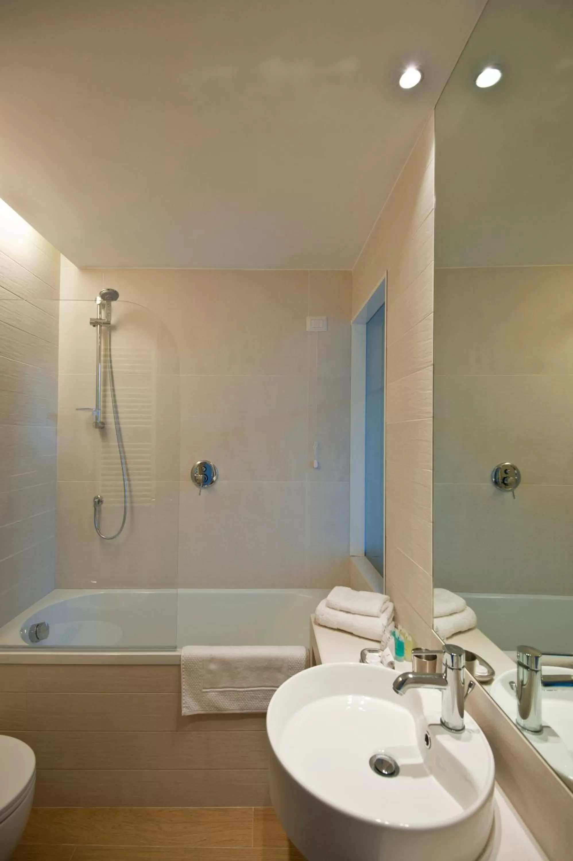 Bathroom in Little Queen Suite